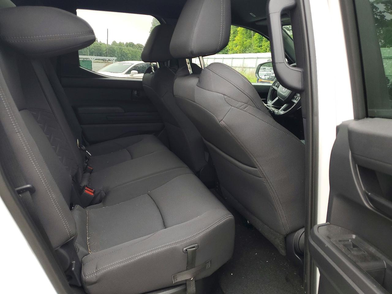 2024 Toyota Tacoma Sr5 Белый vin: 3TYKB5FN6RT009478