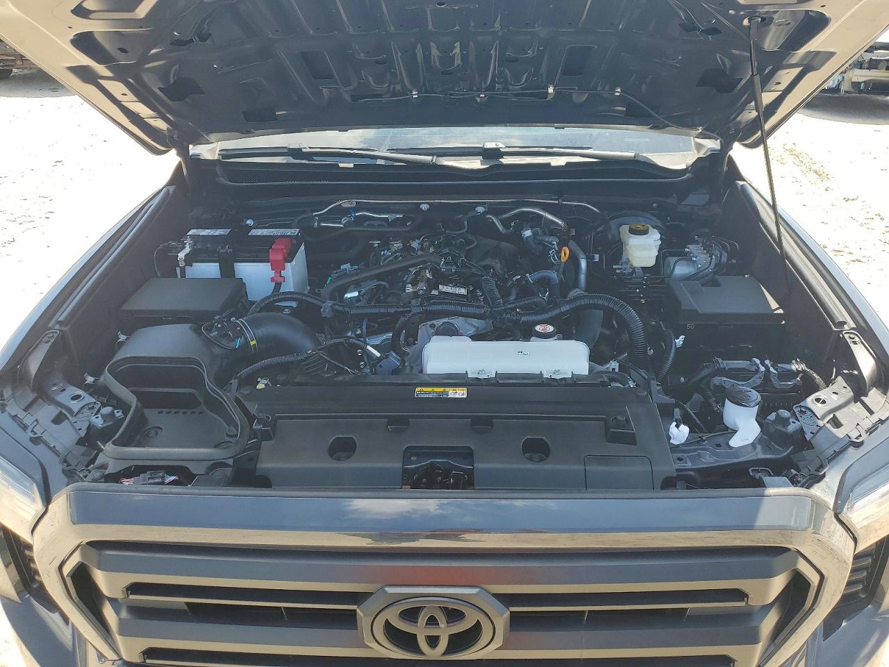 2025 Toyota Tacoma Sr5 Gray vin: 3TYKB5FN8ST027969