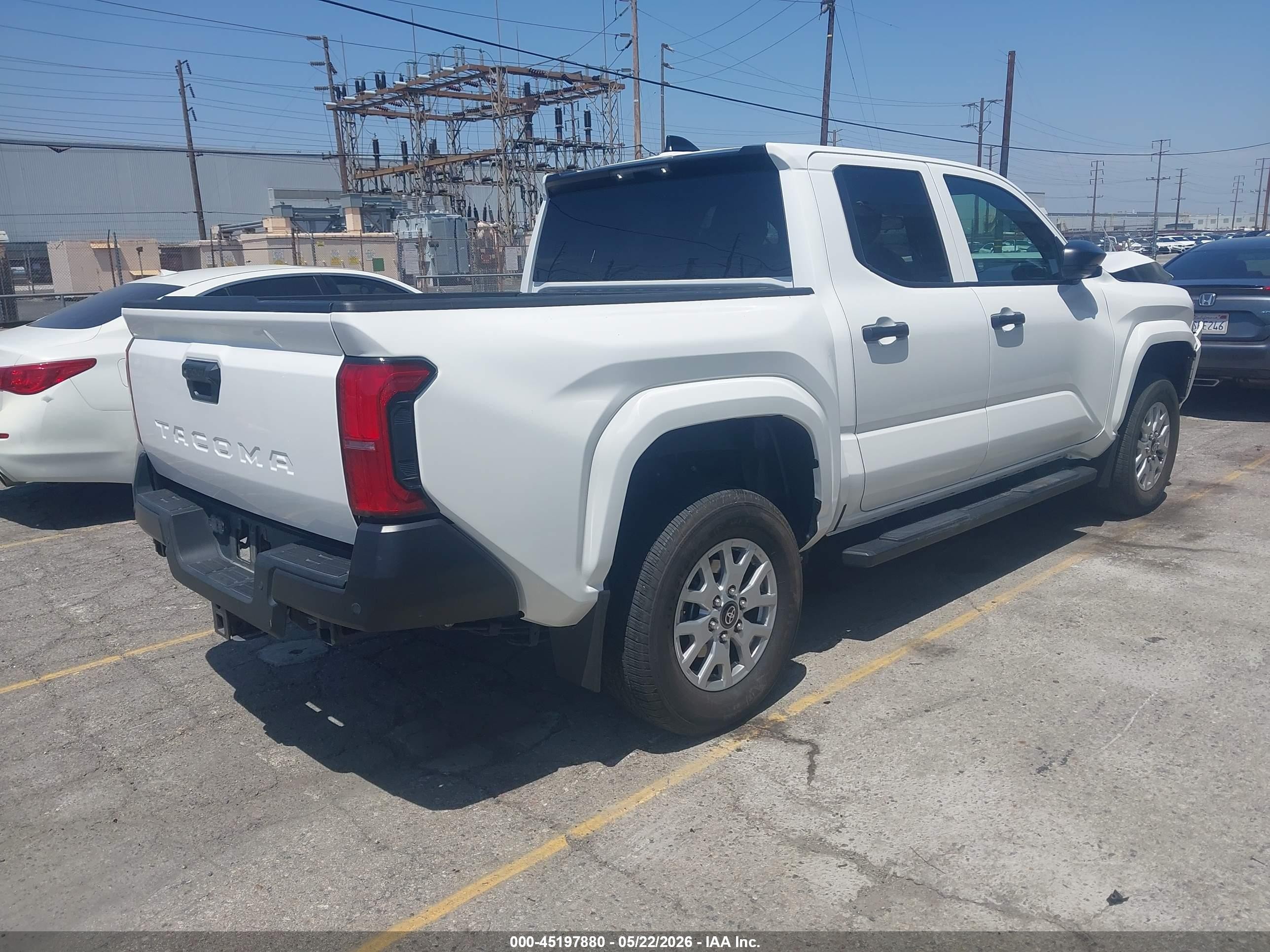 2024 Toyota Tacoma Sr Белый vin: 3TYKD5HN1RT006771