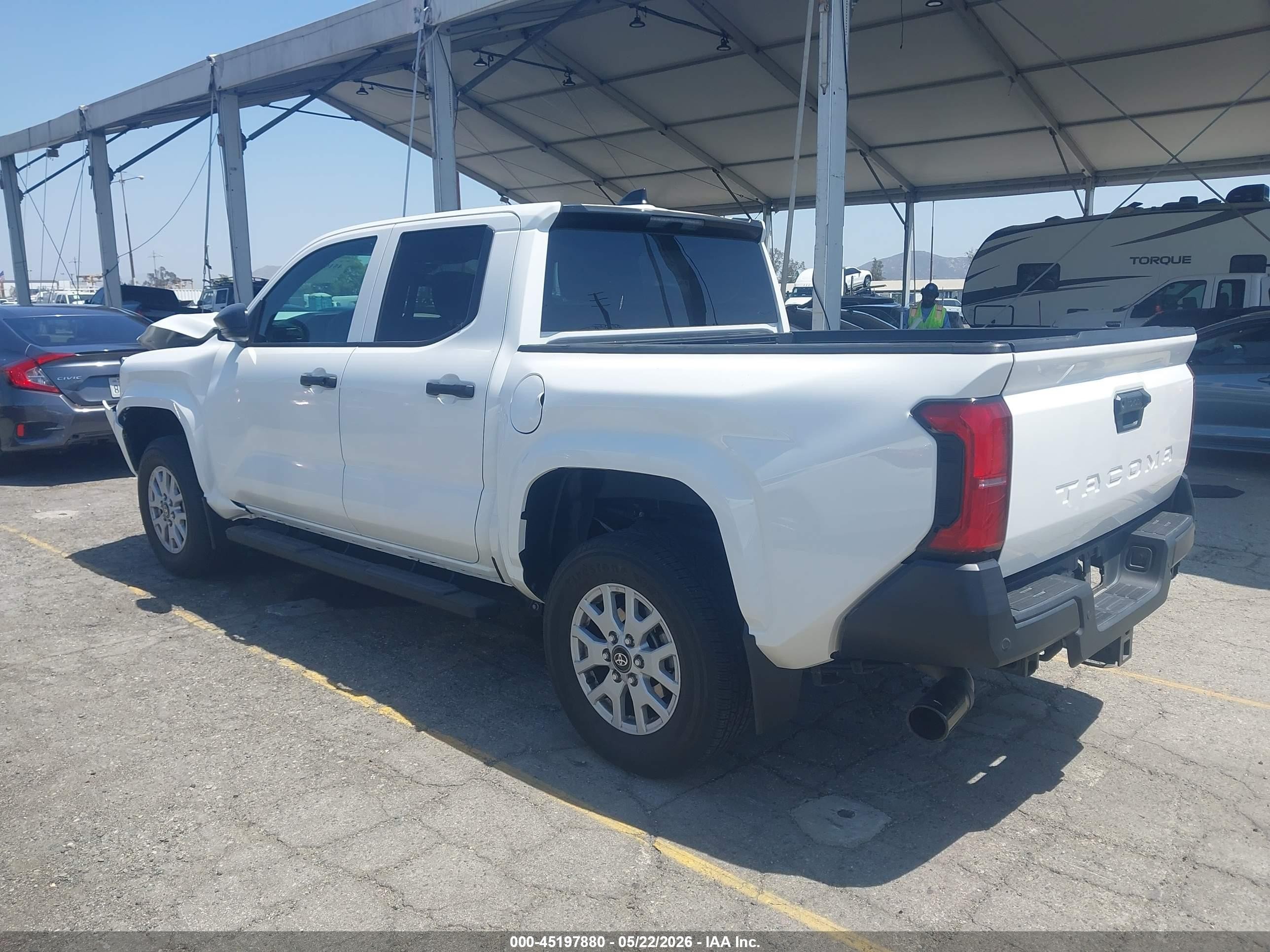 2024 Toyota Tacoma Sr Белый vin: 3TYKD5HN1RT006771