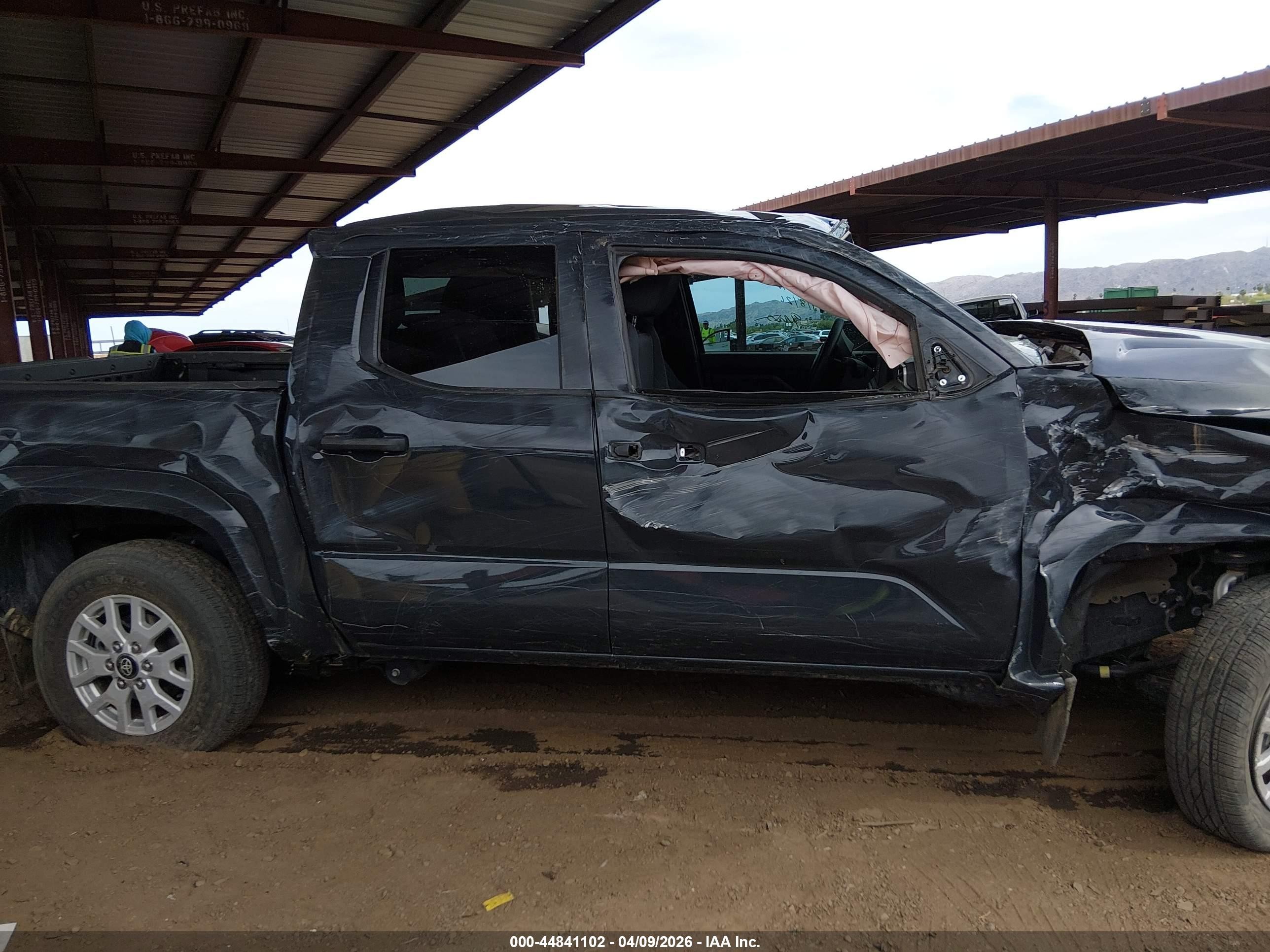 2024 Toyota Tacoma Sr Серый vin: 3TYKD5HNXRT009135