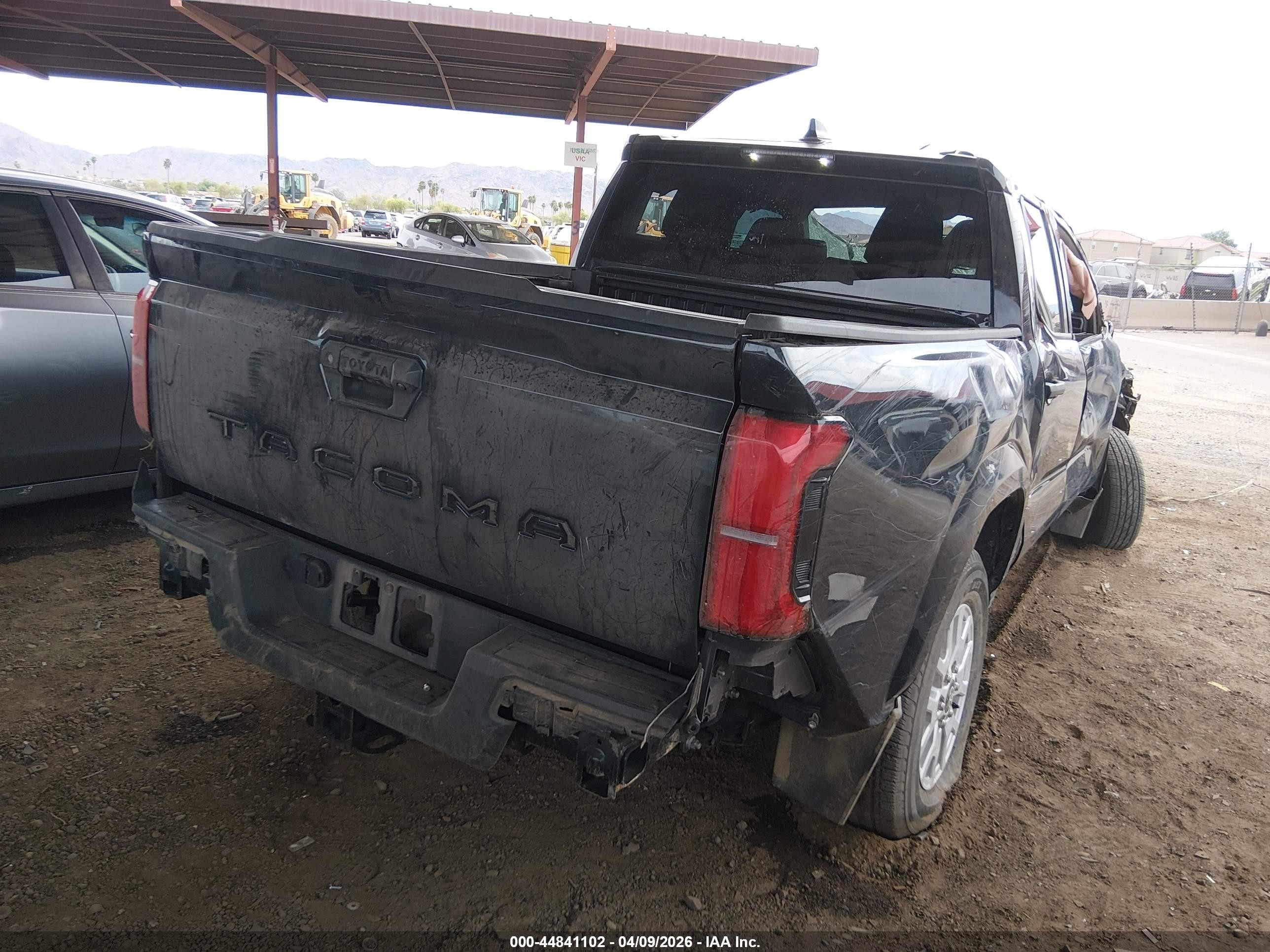 2024 Toyota Tacoma Sr Серый vin: 3TYKD5HNXRT009135