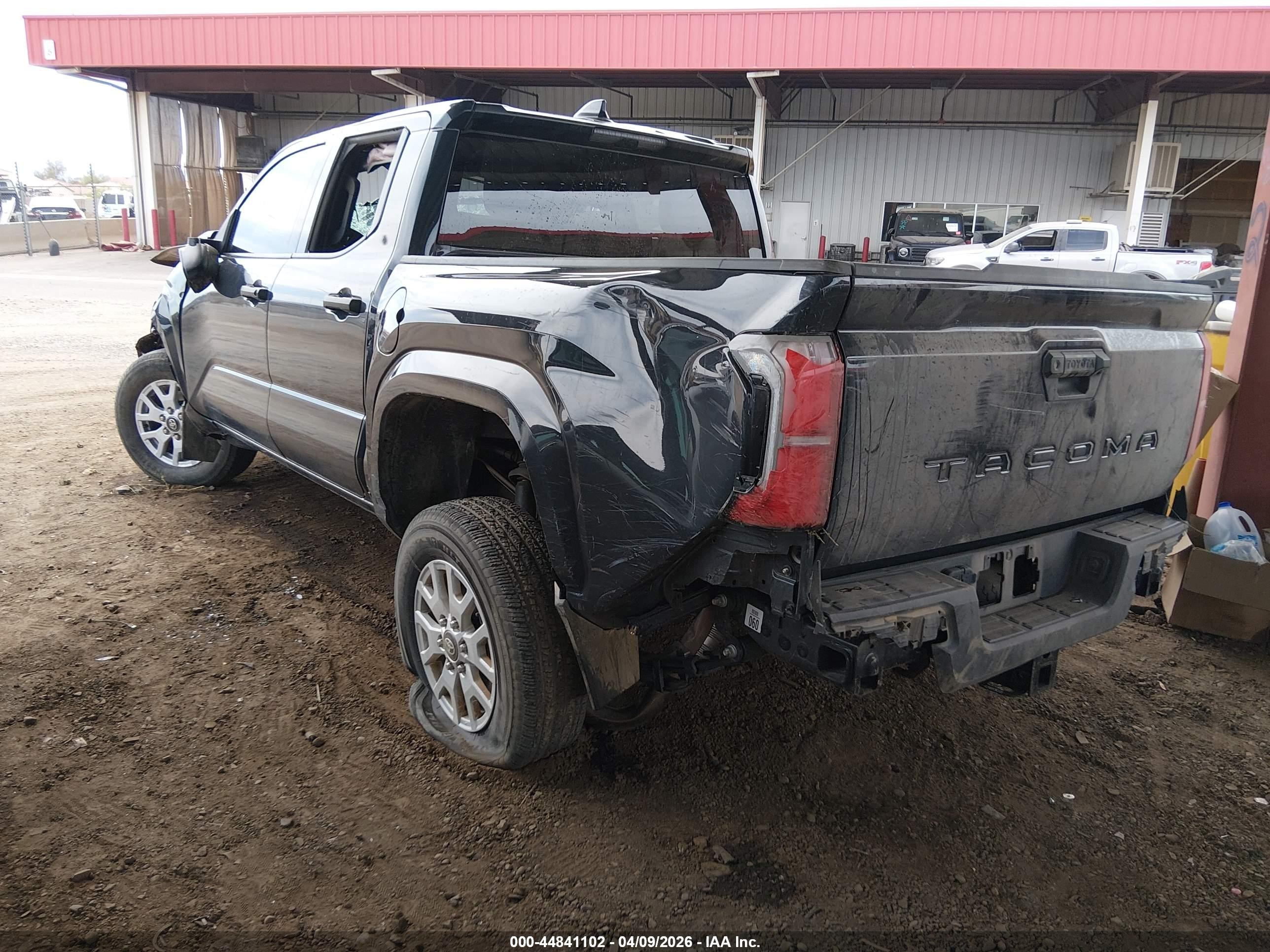 2024 Toyota Tacoma Sr Серый vin: 3TYKD5HNXRT009135