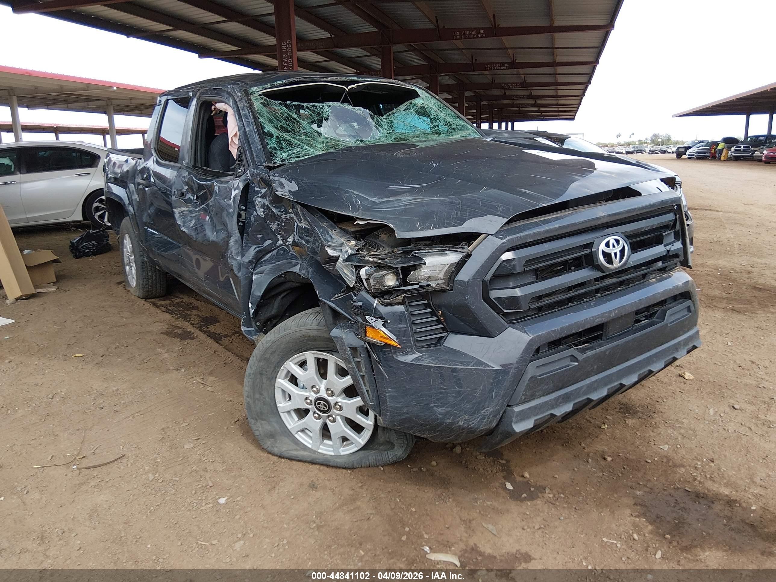 2024 Toyota Tacoma Sr Серый vin: 3TYKD5HNXRT009135