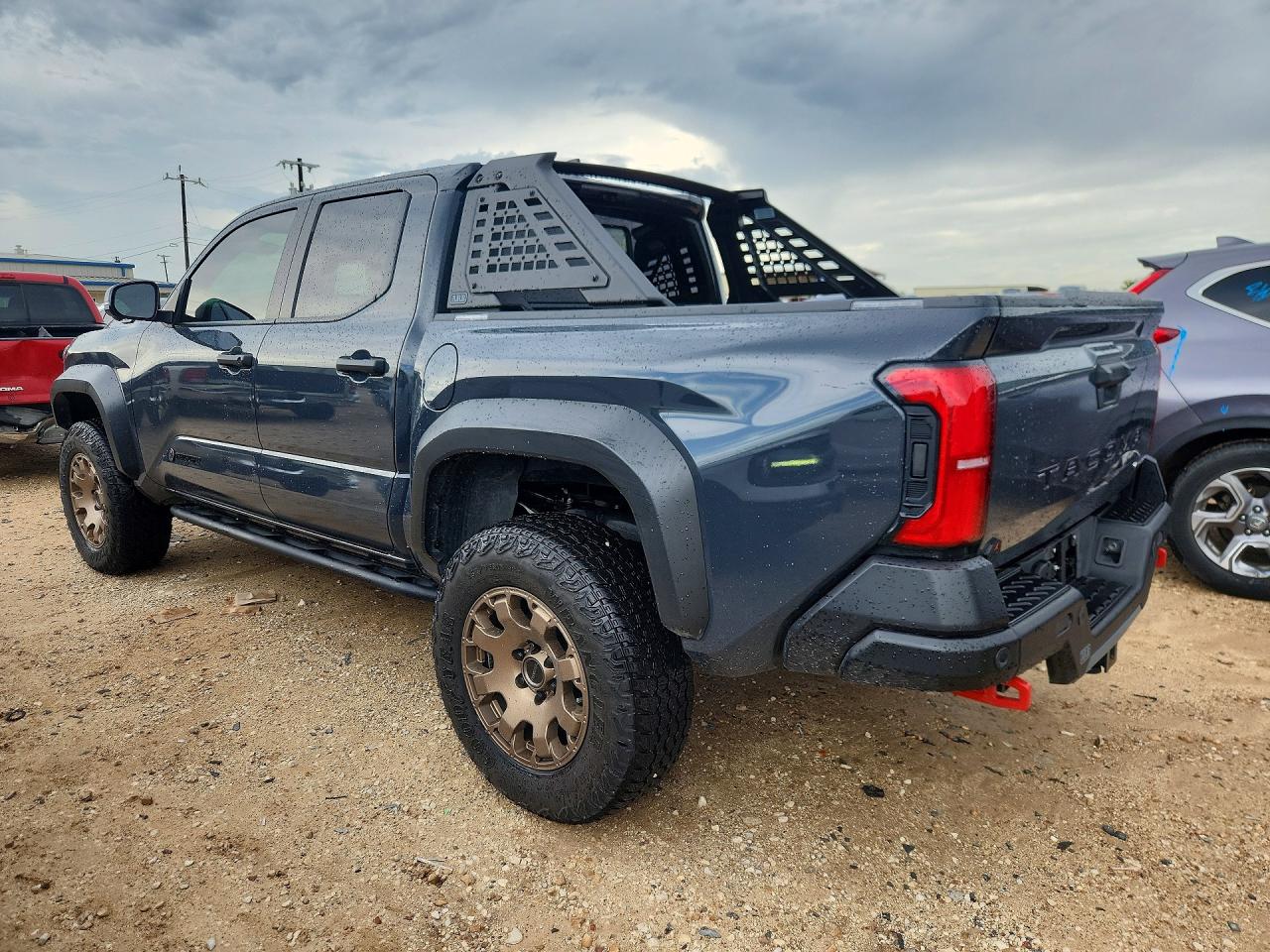2025 Toyota Tacoma Trailhunter Hv Black vin: 3TYLC5LN6ST043657