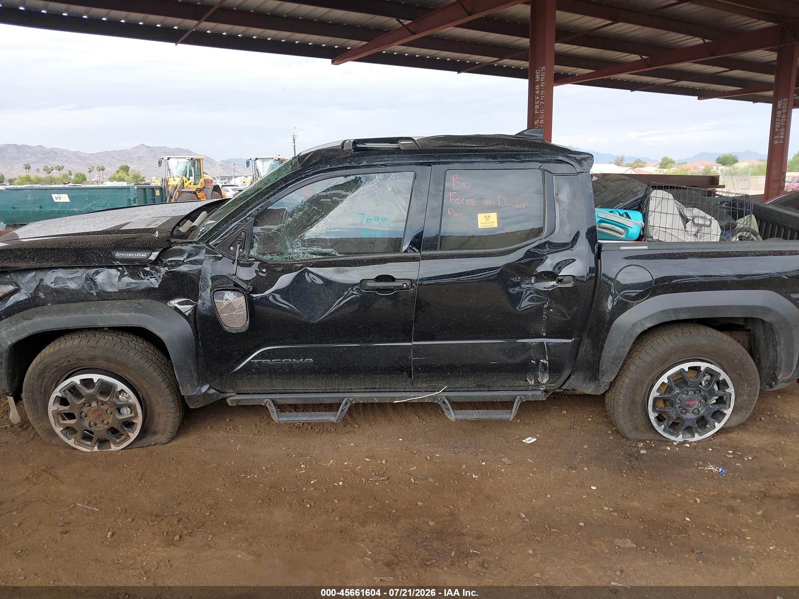 2026 Toyota Tacoma Hybrid Trd Off Road Black vin: 3TYLC5LN8TT067699