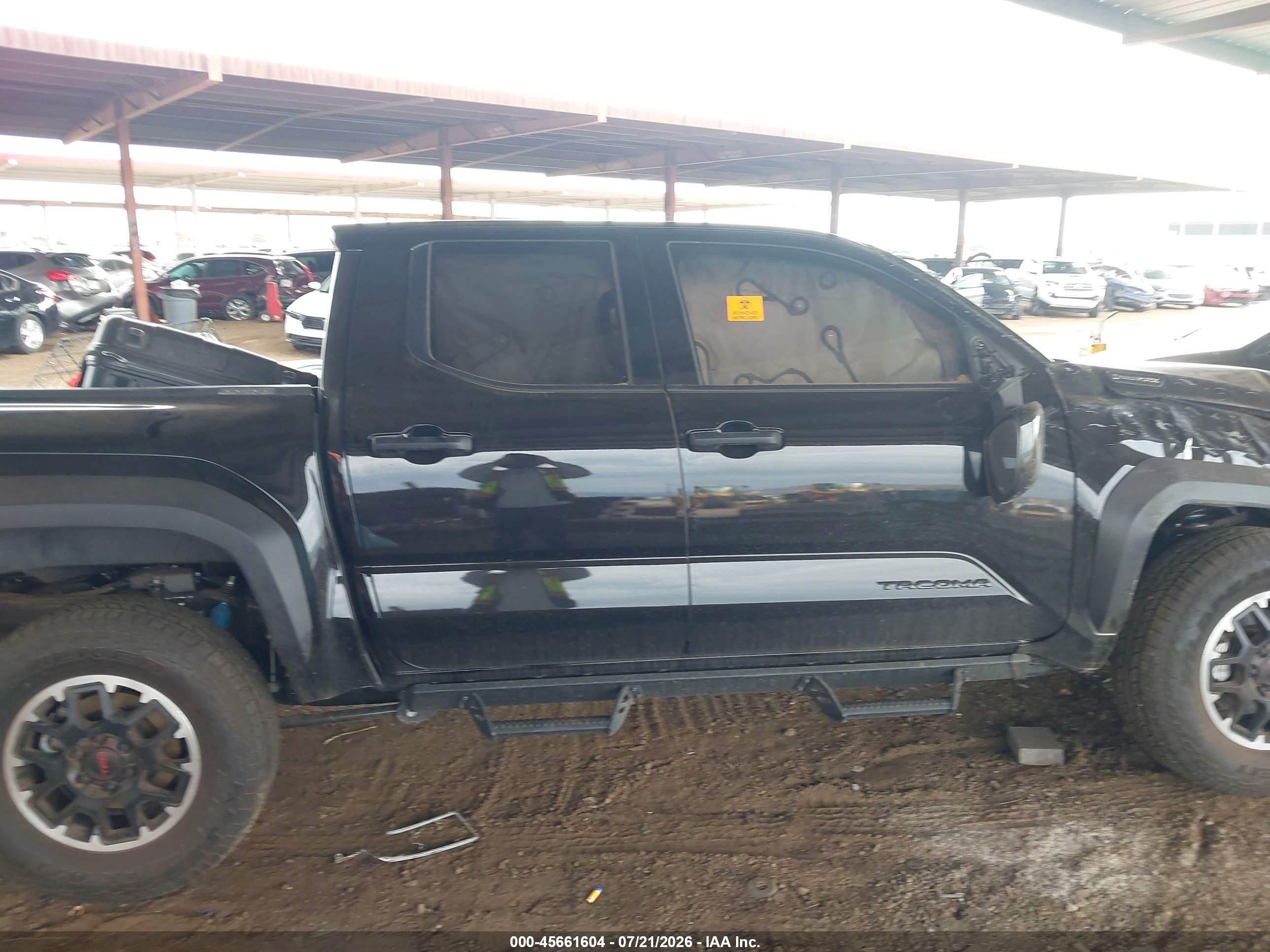 2026 Toyota Tacoma Hybrid Trd Off Road Black vin: 3TYLC5LN8TT067699