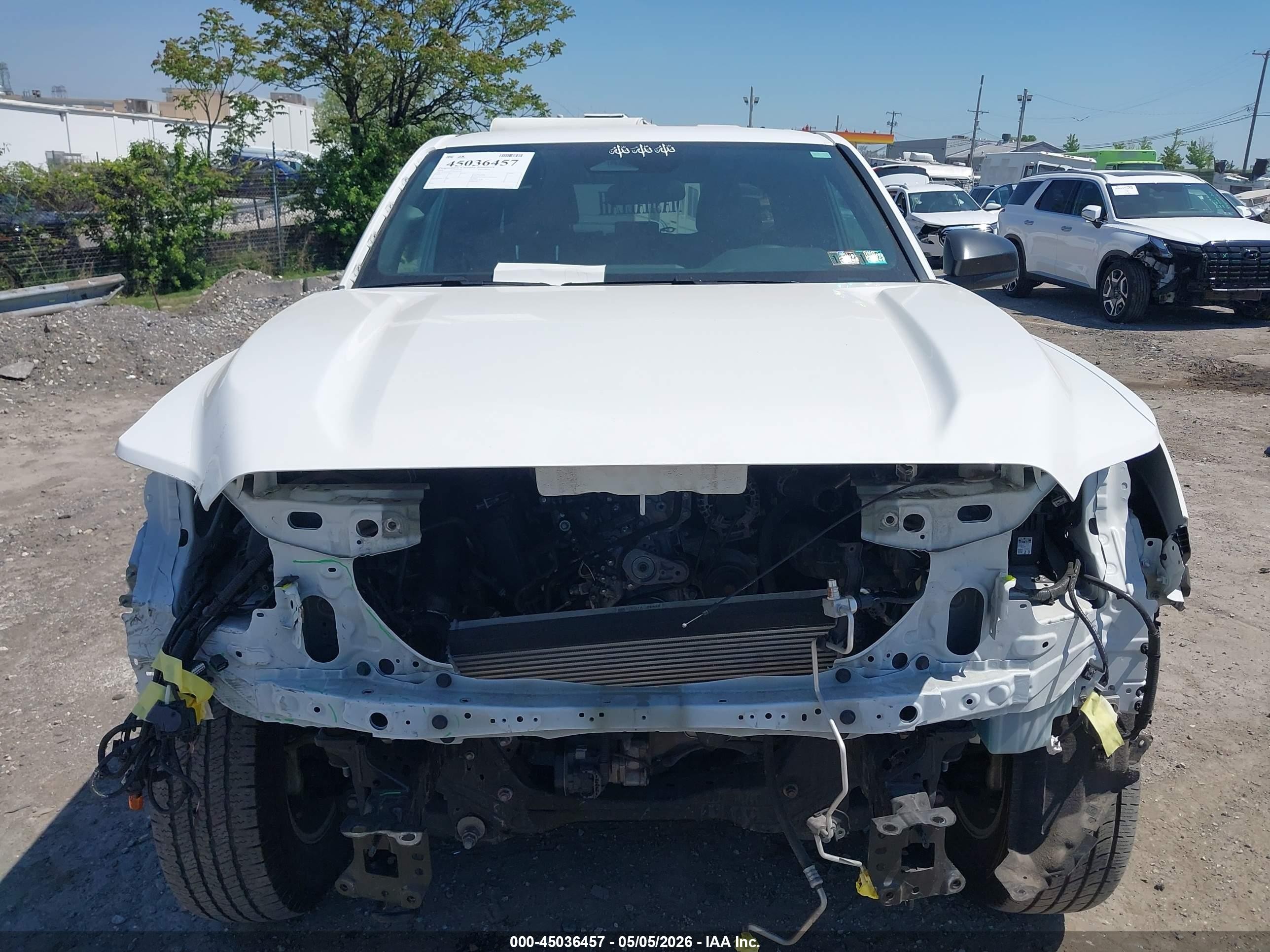 2024 Toyota Tacoma Sr Белый vin: 3TYLD5KN1RT007514