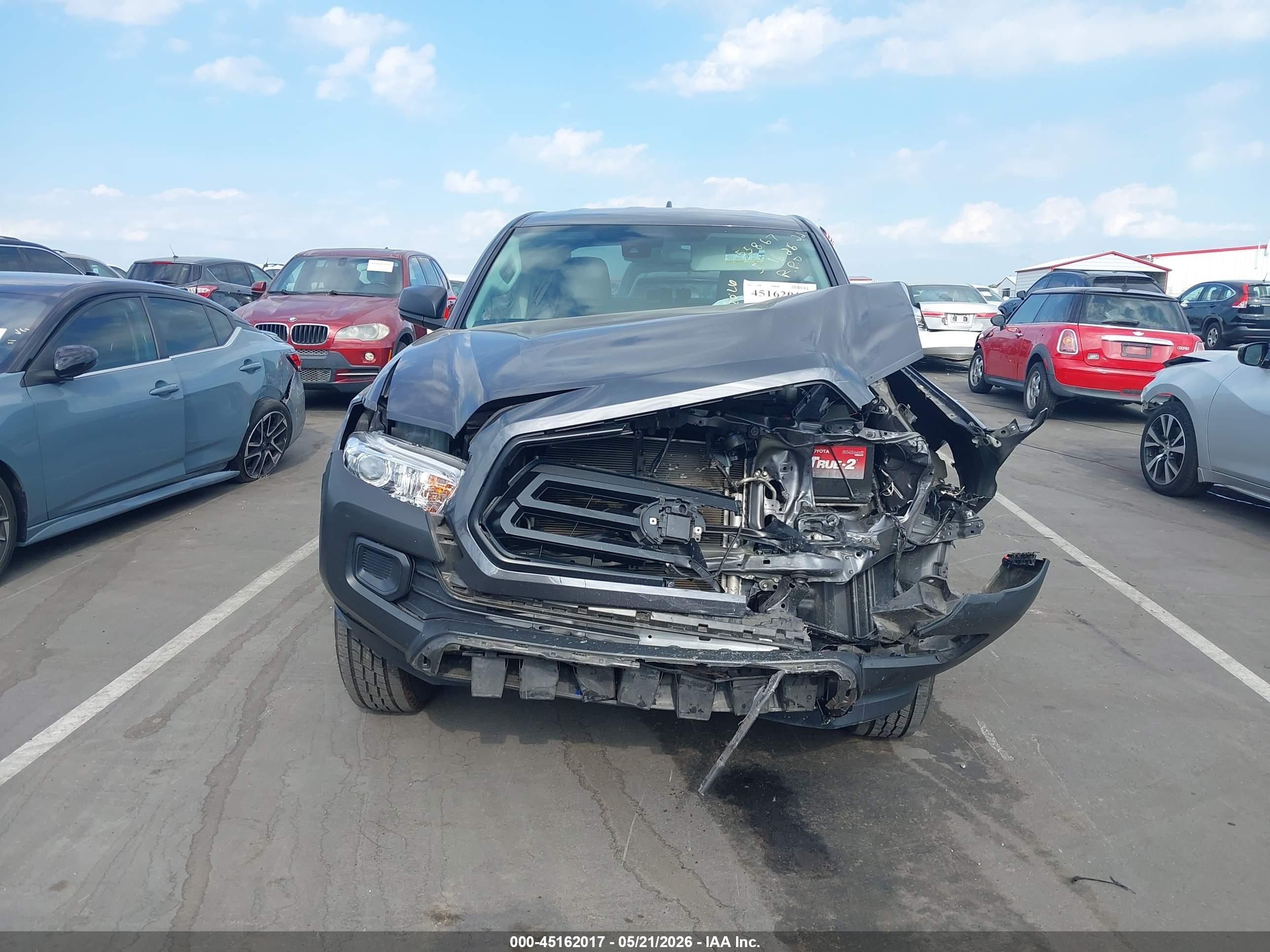 2022 Toyota Tacoma Sr Серый vin: 3TYRX5GN0NT064470