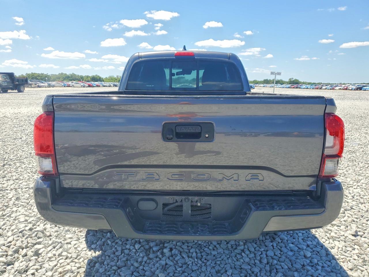 2021 Toyota Tacoma Sr Серый vin: 3TYRX5GN1MT030326