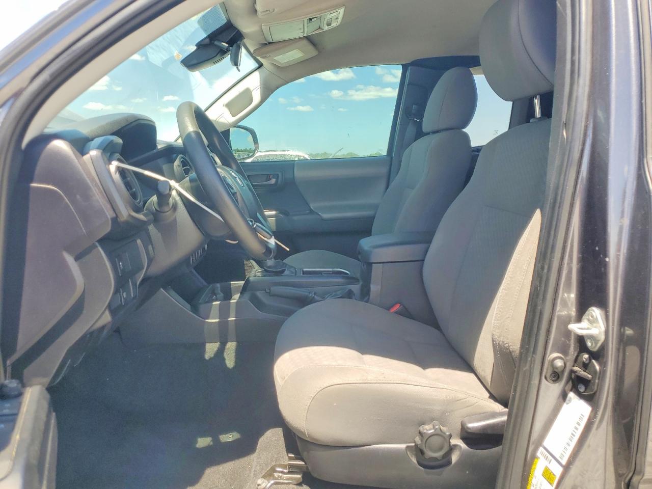 2021 Toyota Tacoma Sr Серый vin: 3TYRX5GN1MT030326