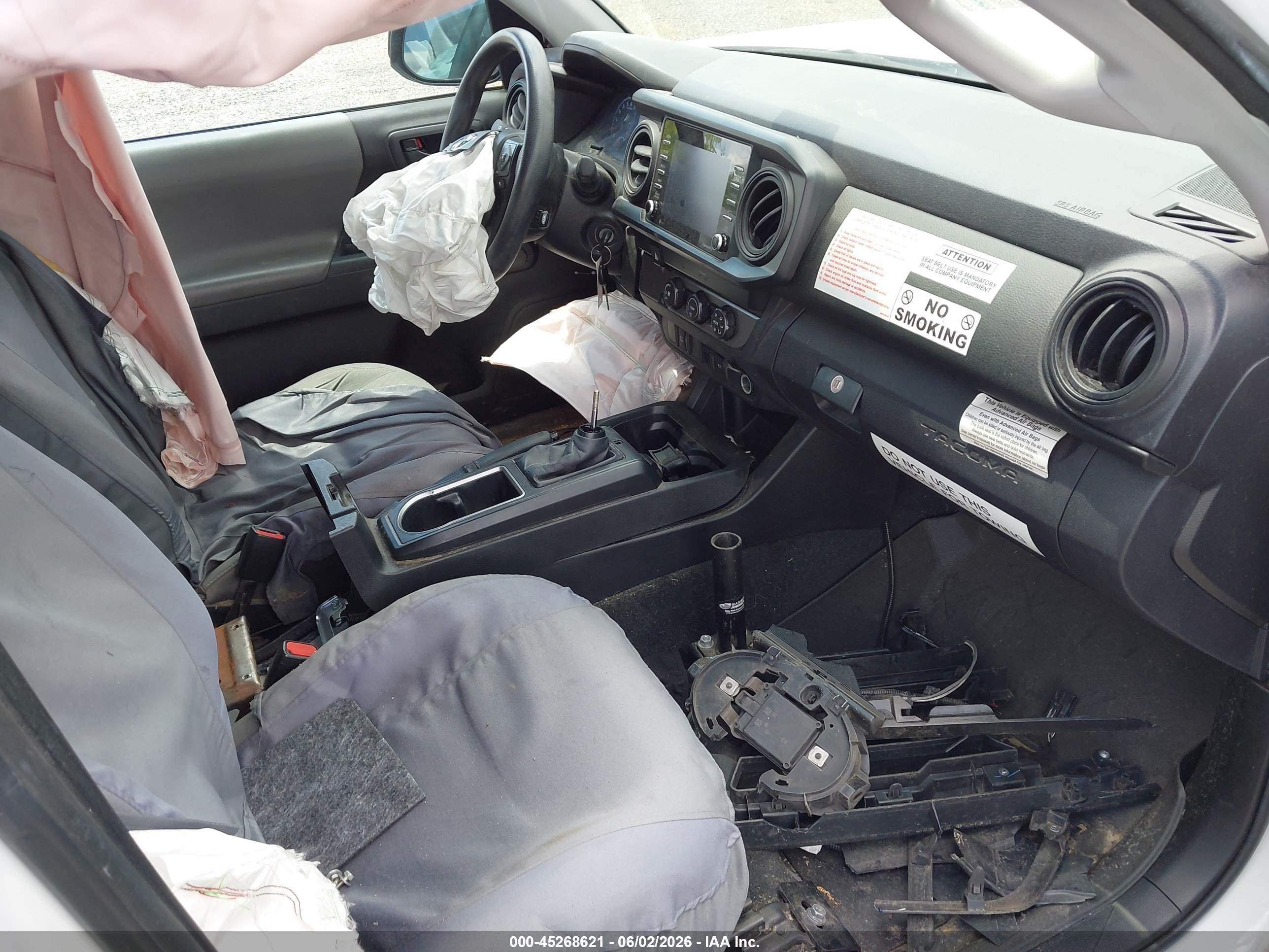 2021 Toyota Tacoma Sr Белый vin: 3TYRX5GN7MT013059