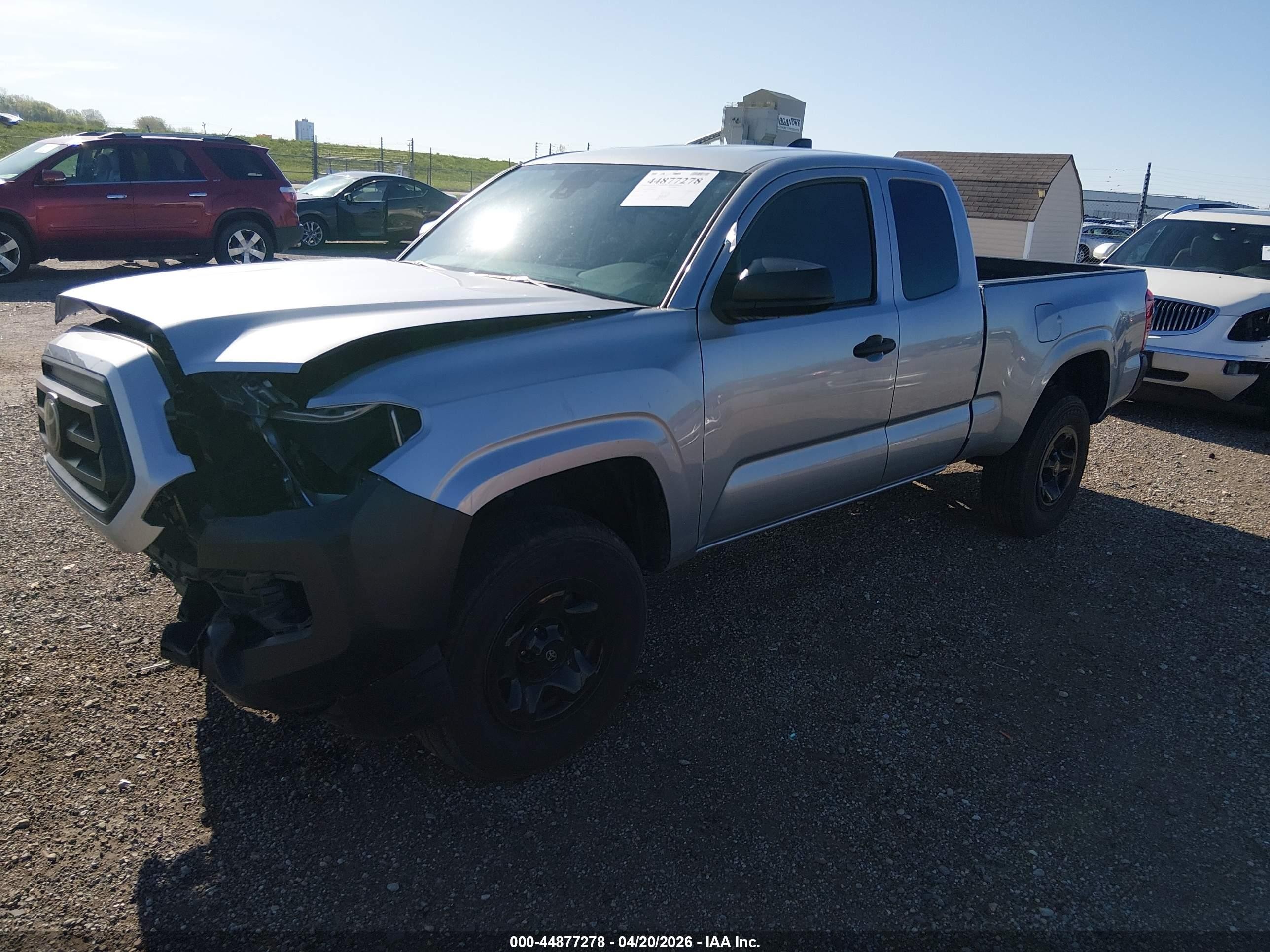 2023 Toyota Tacoma Sr Серебряный vin: 3TYRX5GNXPT085054