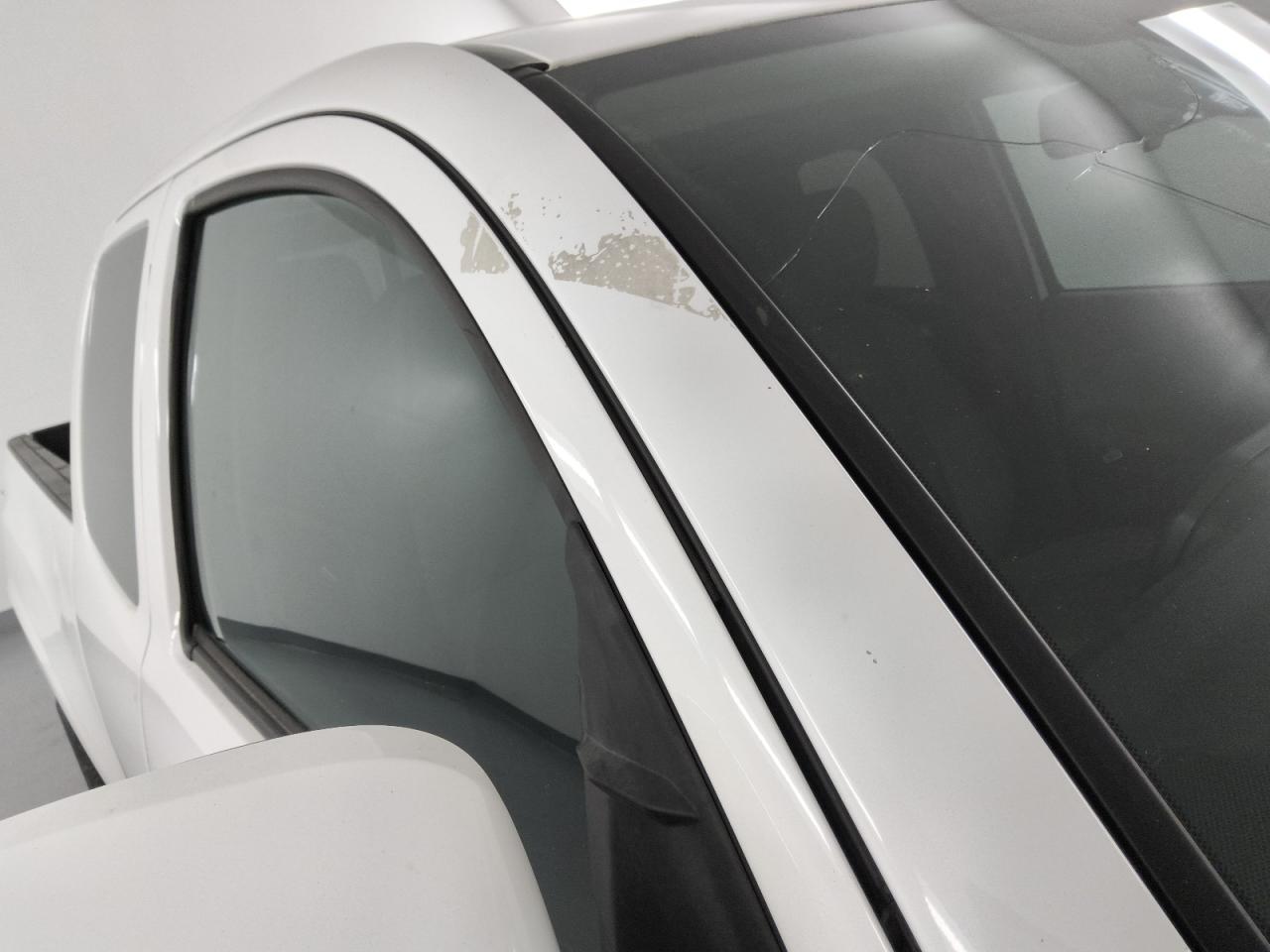 2023 Toyota Tacoma Sr V6 Белый vin: 3TYRZ5CN8PT024723 Damage: Right Drip Rail, Chipped, 3