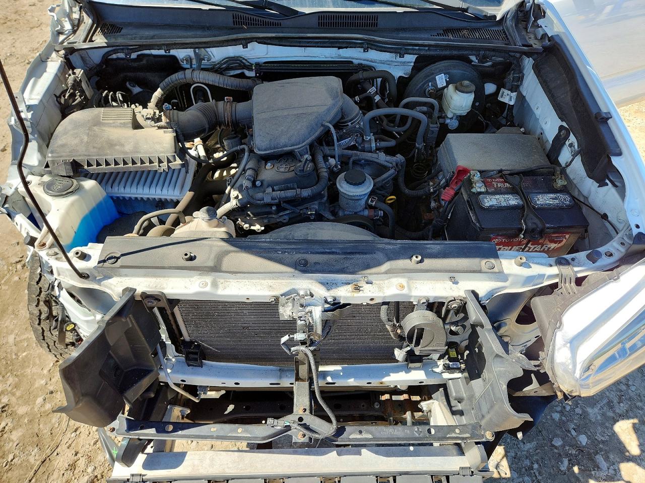 2020 Toyota Tacoma Sr White vin: 3TYSX5ENXLT001992