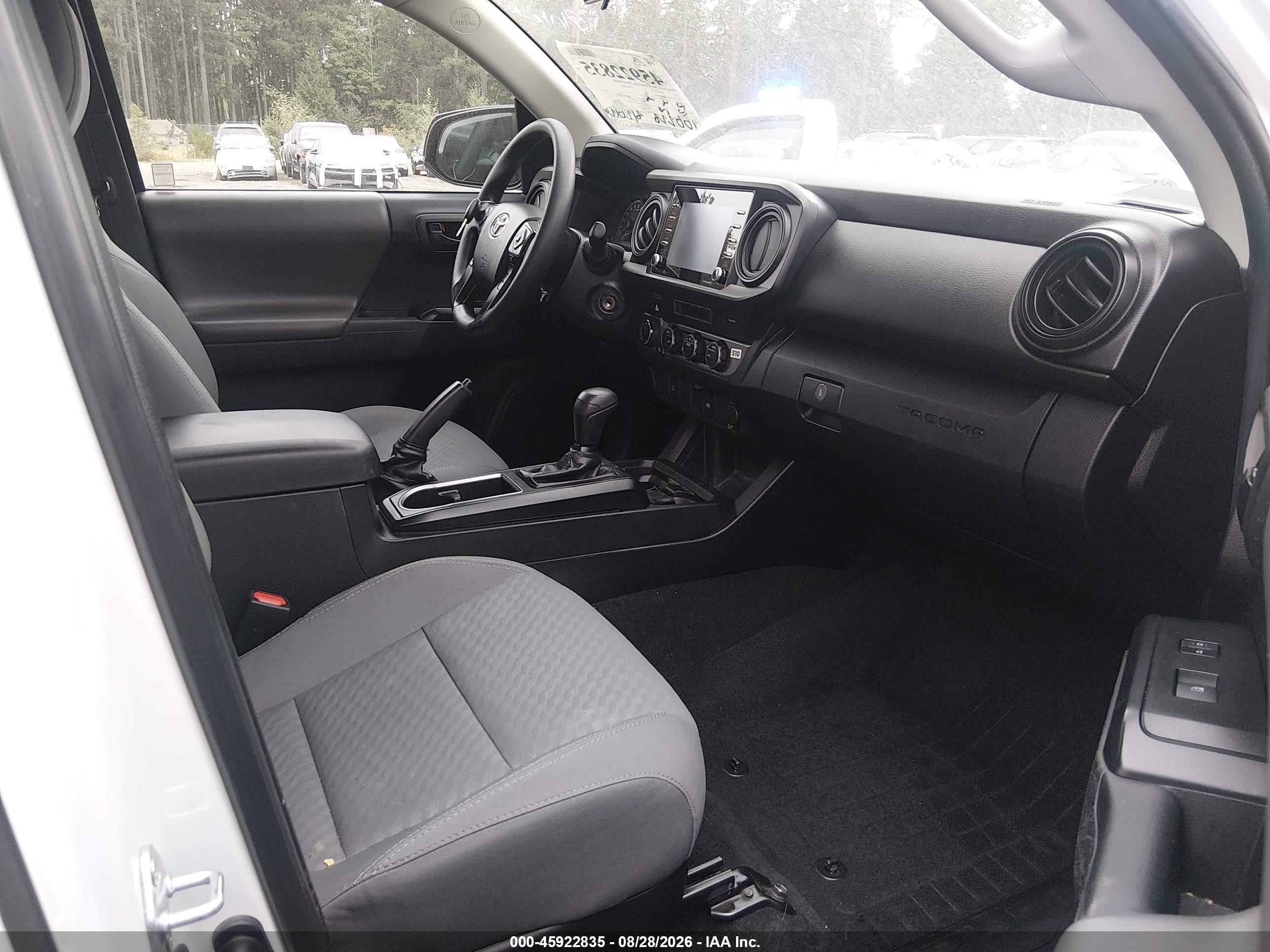 2021 Toyota Tacoma Sr V6 White vin: 3TYSZ5AN0MT048109