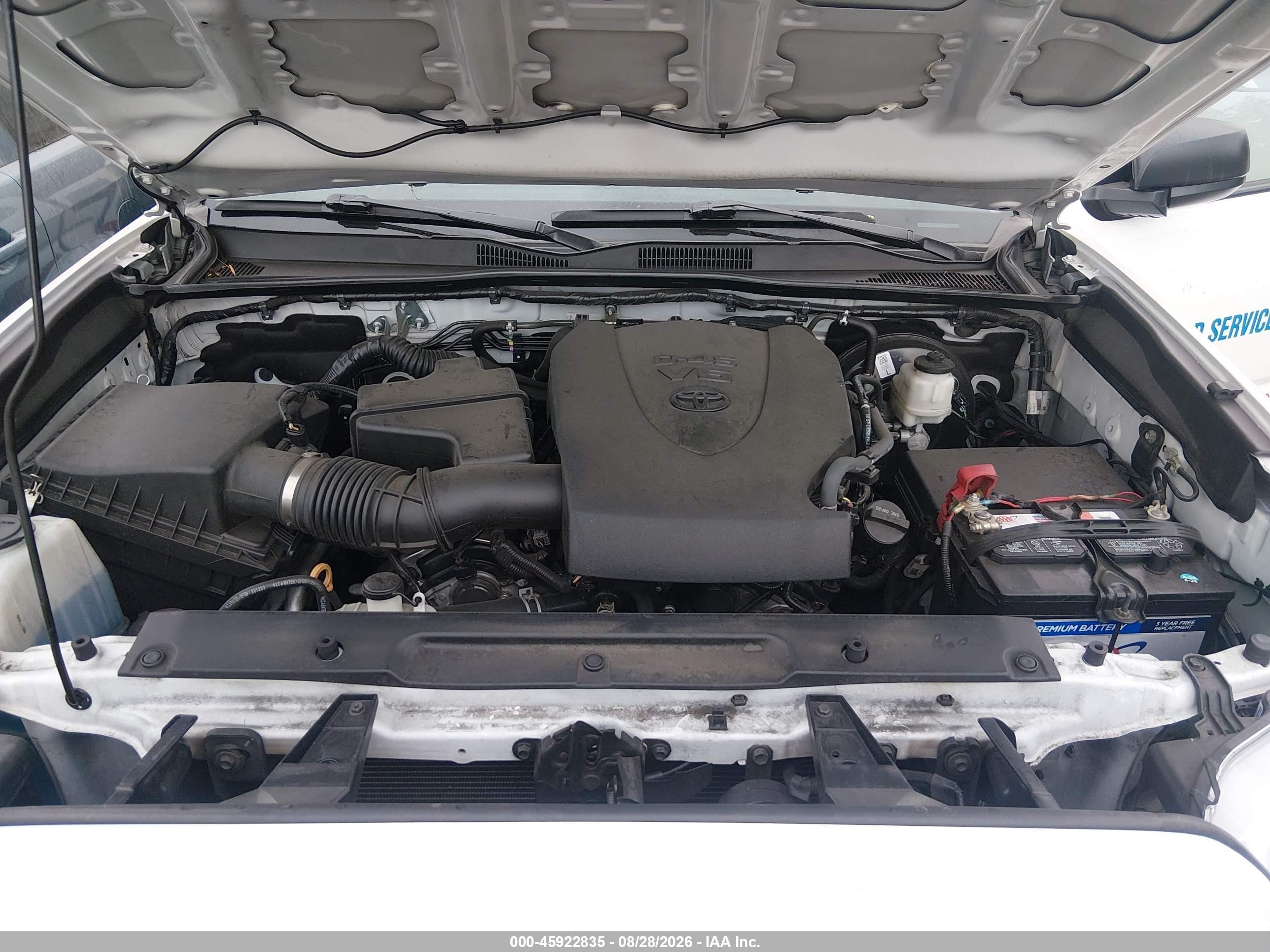2021 Toyota Tacoma Sr V6 White vin: 3TYSZ5AN0MT048109
