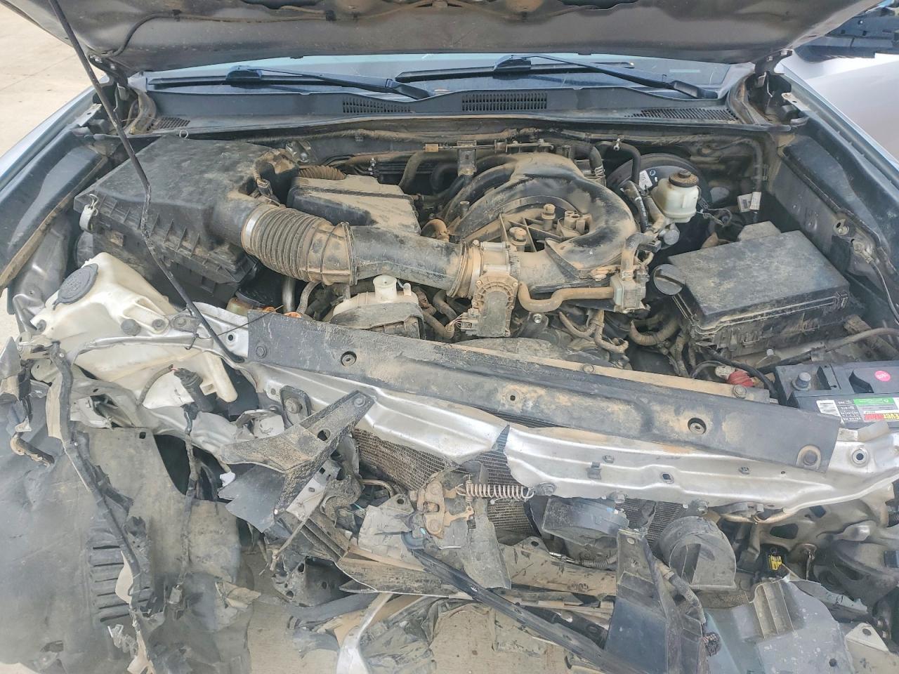 2021 Toyota Tacoma Sr5 V6 Silver vin: 3TYSZ5AN4MT015176