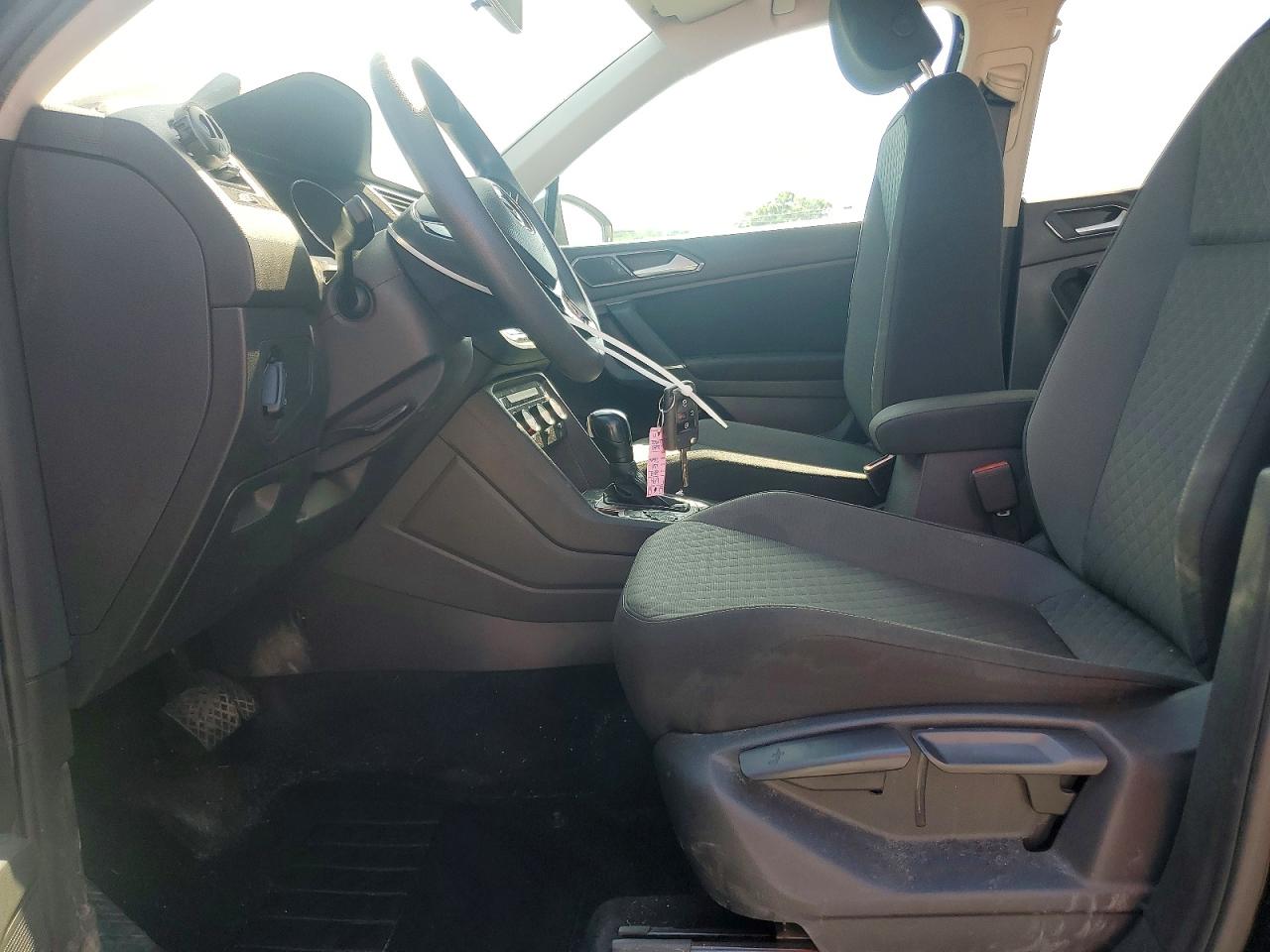 2018 Volkswagen Tiguan S Black vin: 3VV0B7AX0JM097053