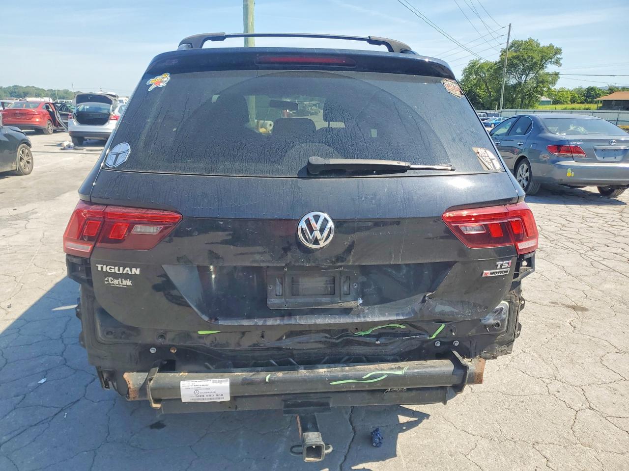 2018 Volkswagen Tiguan S Black vin: 3VV0B7AX0JM097053