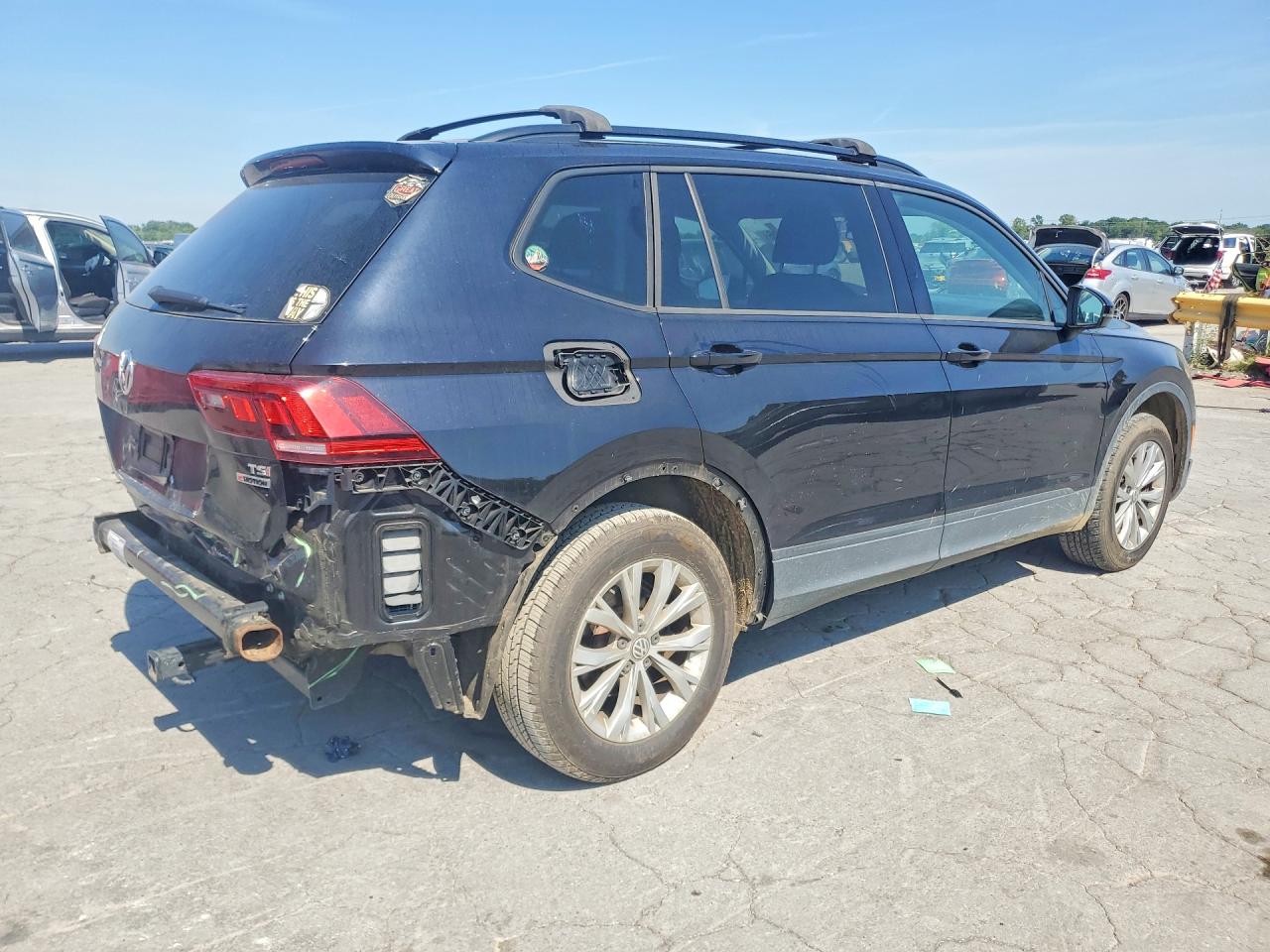 2018 Volkswagen Tiguan S Black vin: 3VV0B7AX0JM097053