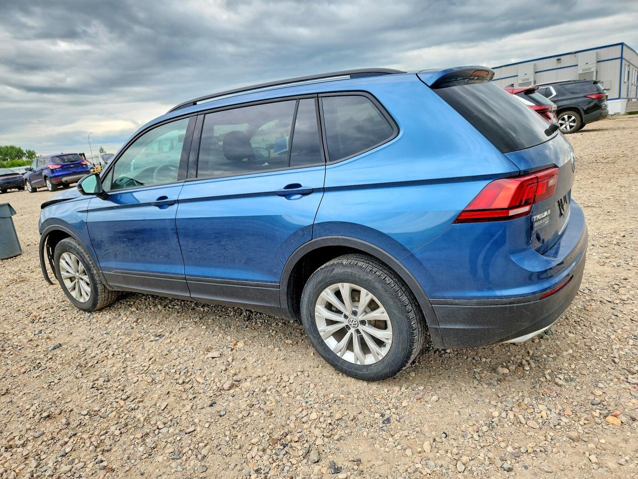 2019 Volkswagen Tiguan S Blue vin: 3VV0B7AX1KM083938