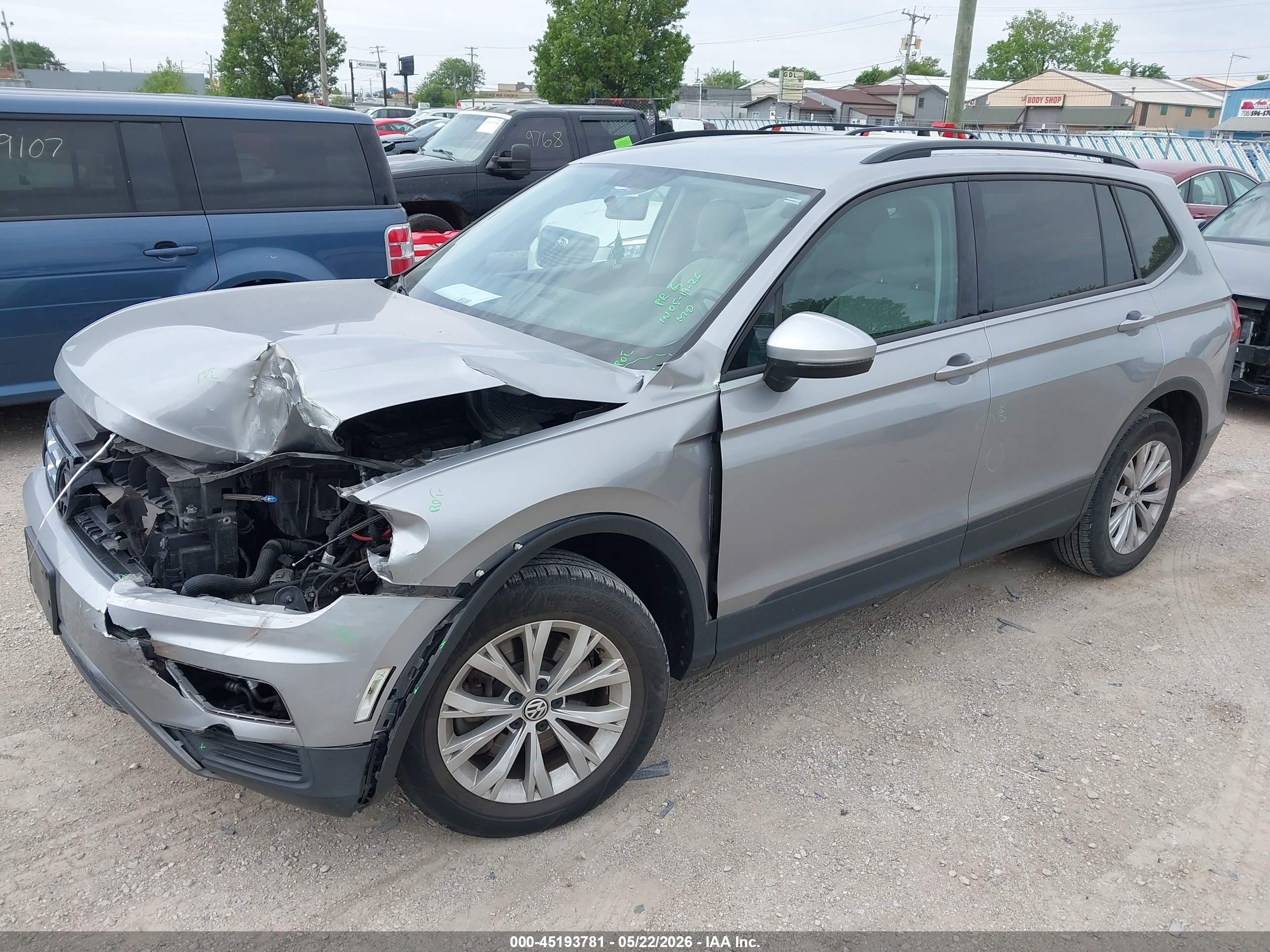 2019 Volkswagen Tiguan 2.0t S Silver vin: 3VV0B7AX2KM086184