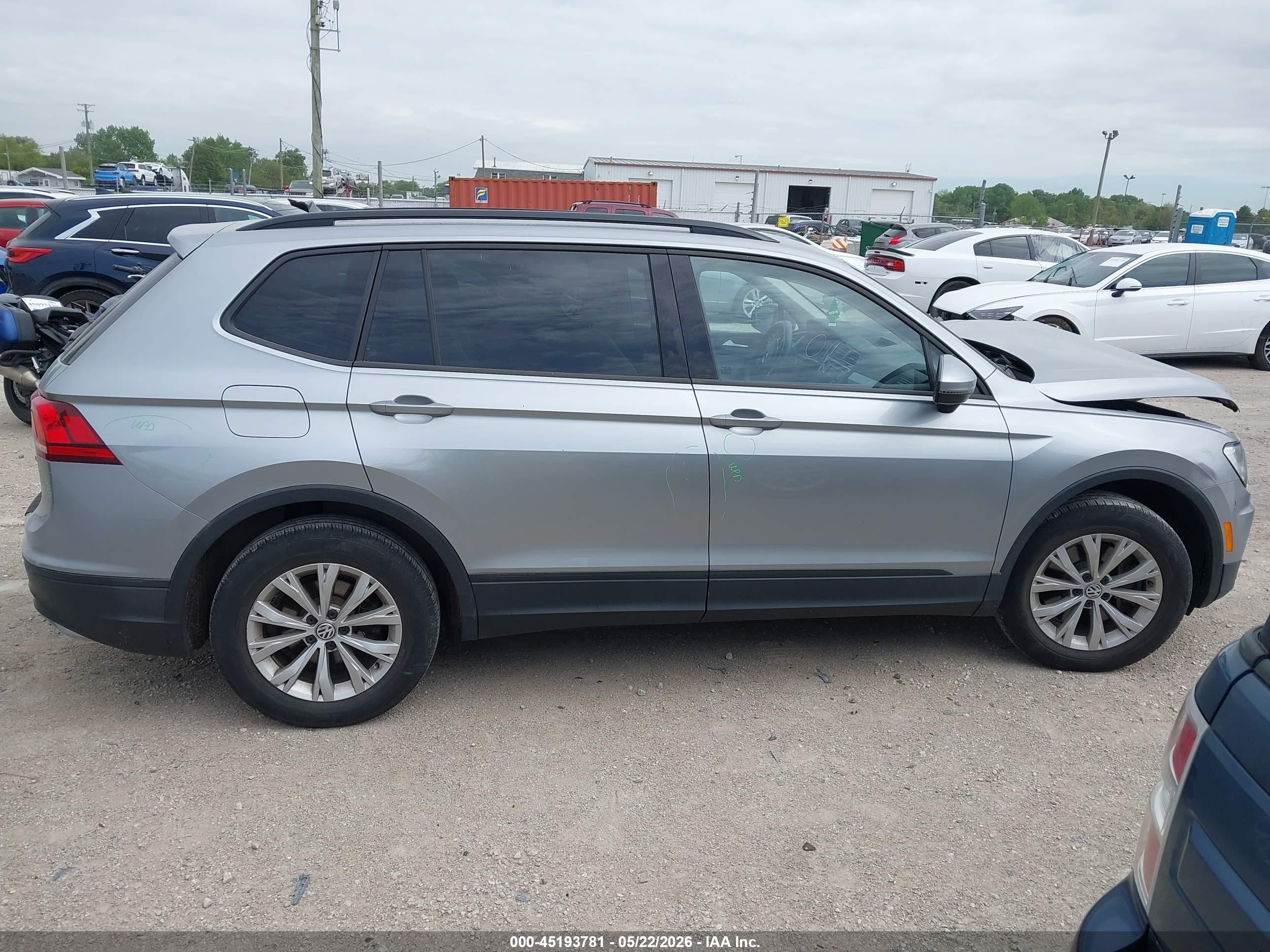 2019 Volkswagen Tiguan 2.0t S Silver vin: 3VV0B7AX2KM086184