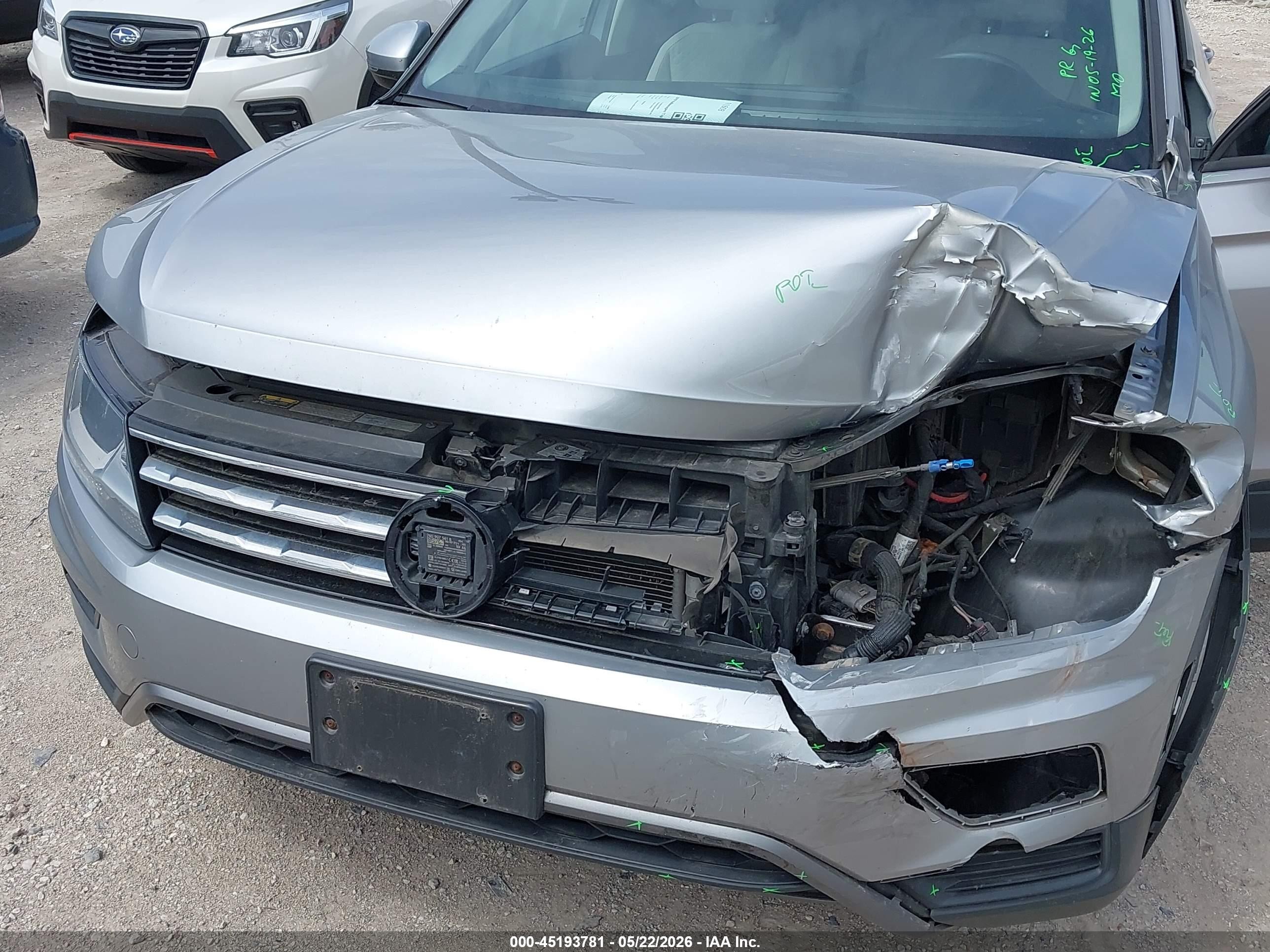 2019 Volkswagen Tiguan 2.0t S Silver vin: 3VV0B7AX2KM086184