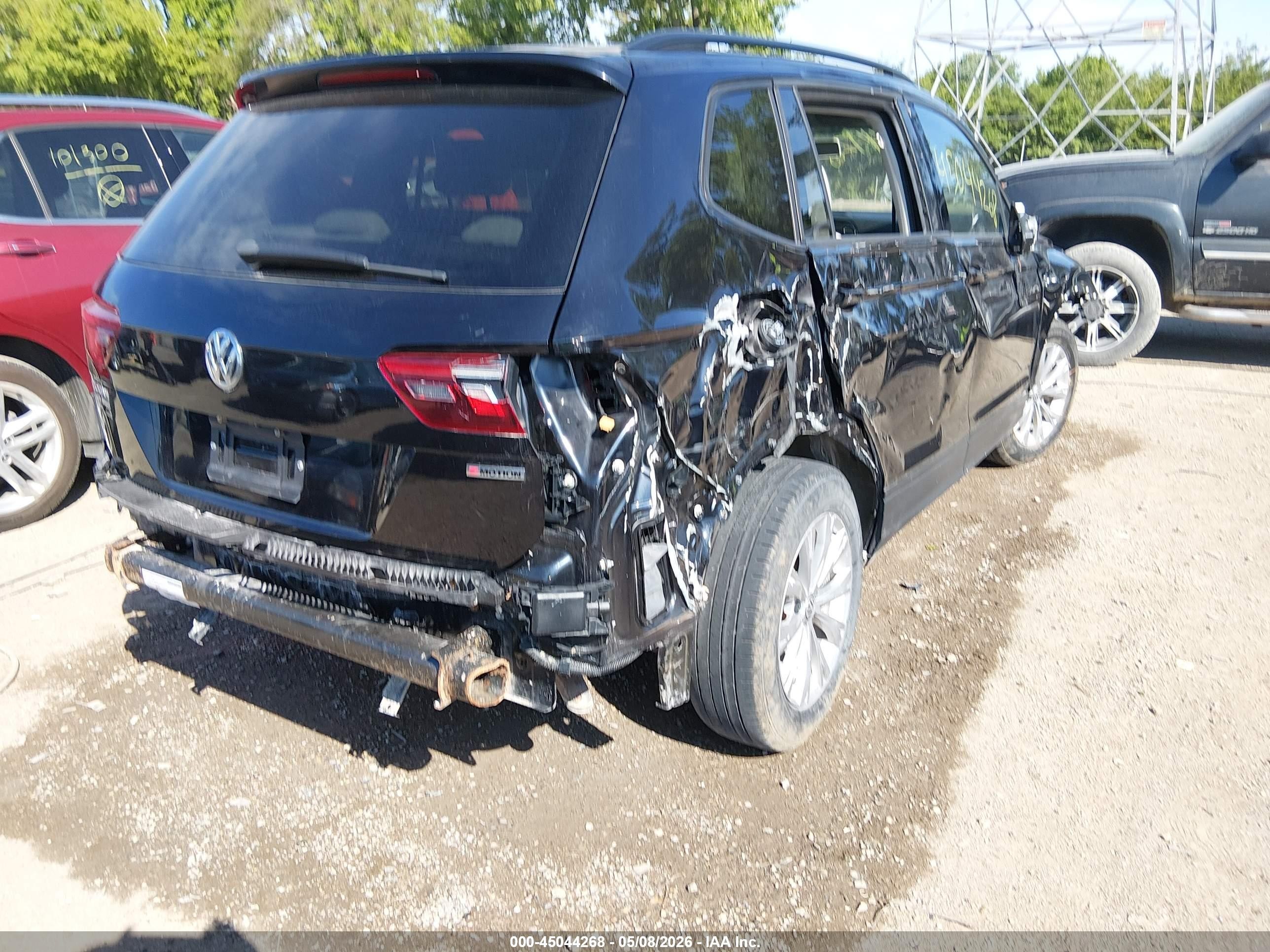 2019 Volkswagen Tiguan 2.0t S Черный vin: 3VV0B7AX3KM111318