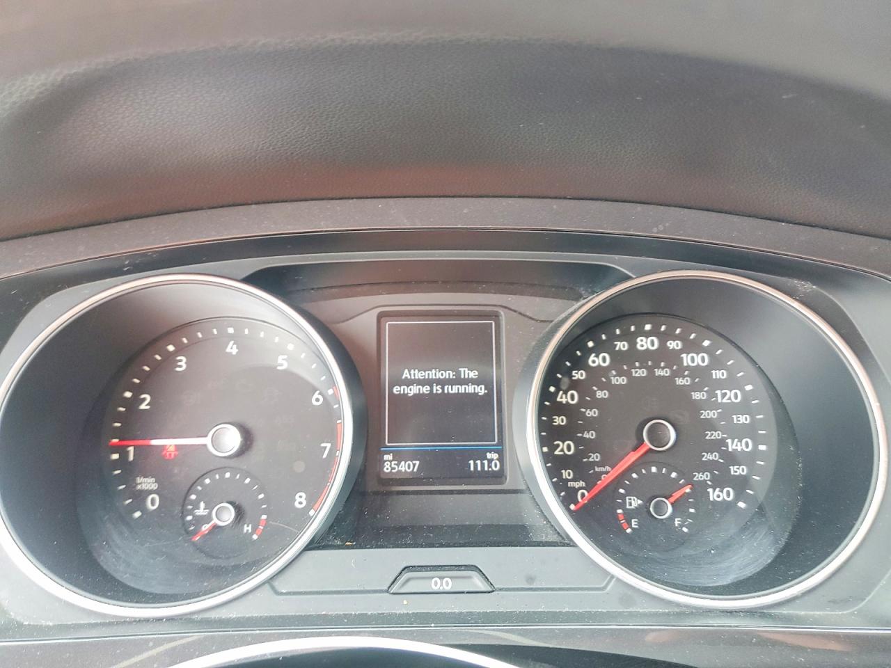 2018 Volkswagen Tiguan White vin: 3VV0B7AX5JM116017