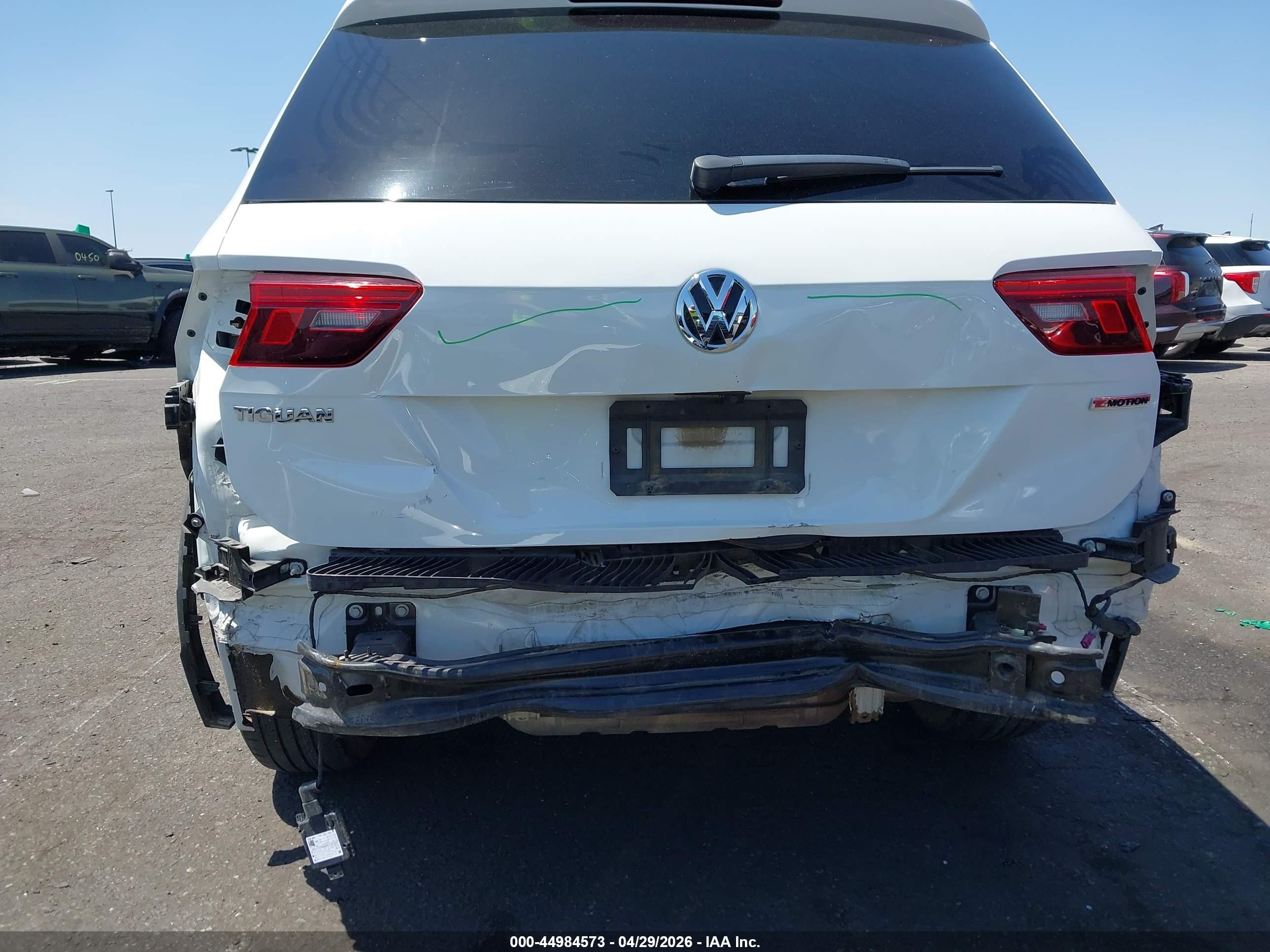 2021 Volkswagen Tiguan 2.0t S Белый vin: 3VV0B7AX5MM137387