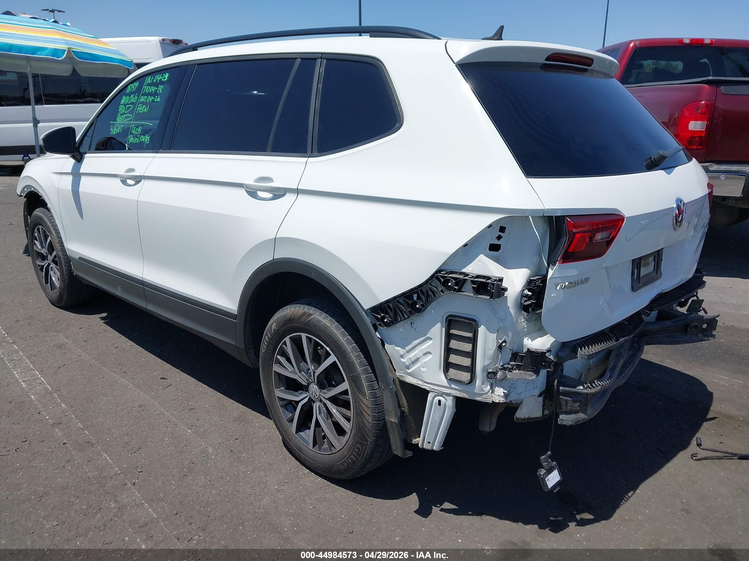 2021 Volkswagen Tiguan 2.0t S Белый vin: 3VV0B7AX5MM137387