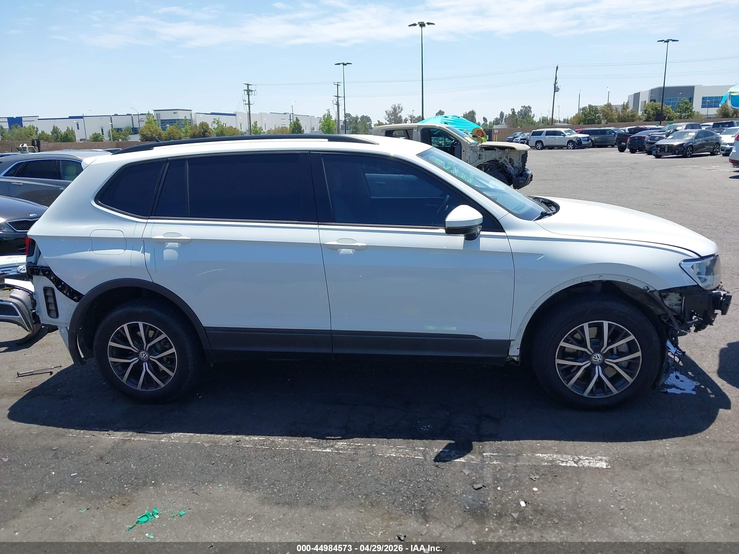 2021 Volkswagen Tiguan 2.0t S Белый vin: 3VV0B7AX5MM137387