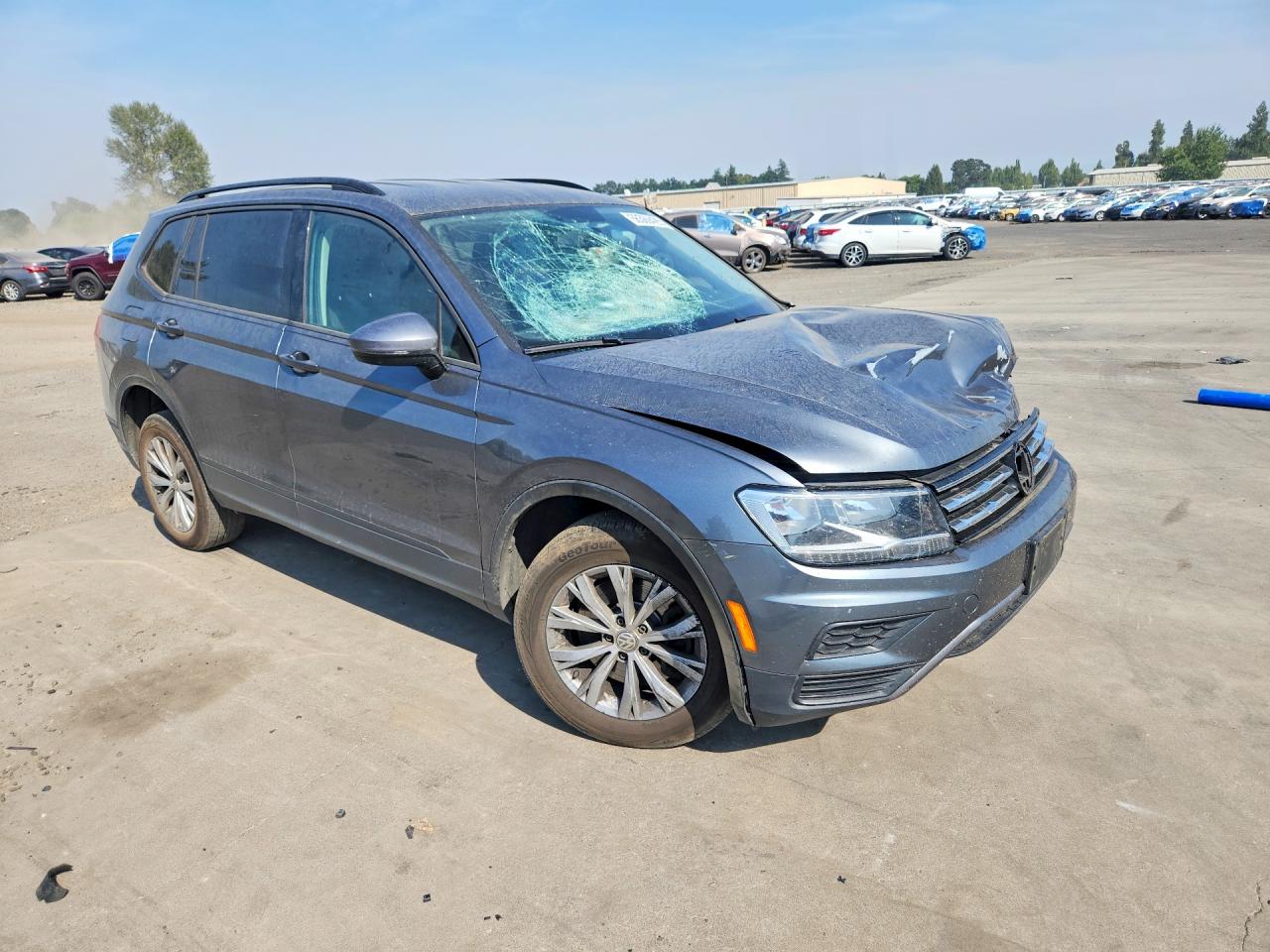 2018 Volkswagen Tiguan S Gray vin: 3VV0B7AX6JM052439