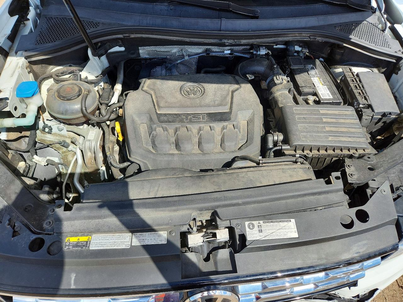2019 Volkswagen Tiguan S White vin: 3VV0B7AX6KM050725