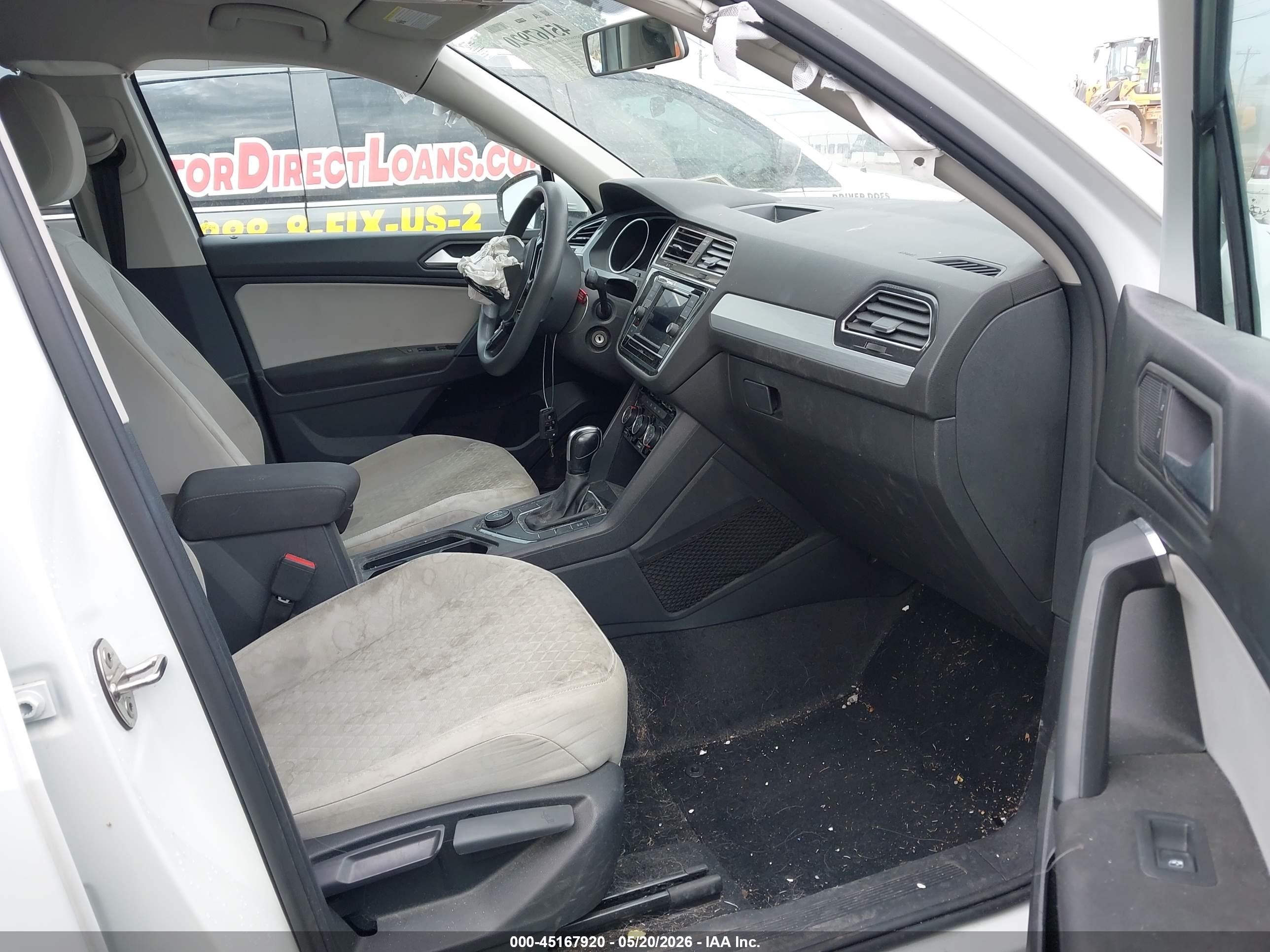 2019 Volkswagen Tiguan 2.0t S Белый vin: 3VV0B7AXXKM199428