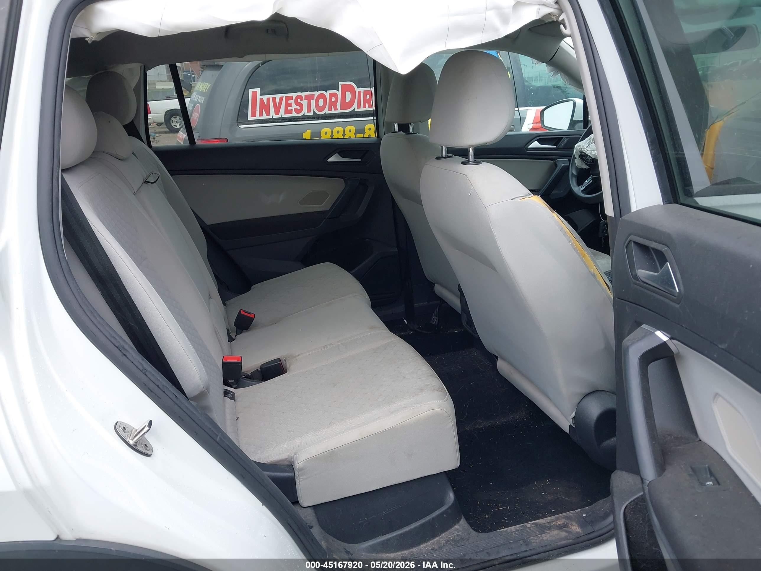 2019 Volkswagen Tiguan 2.0t S Белый vin: 3VV0B7AXXKM199428