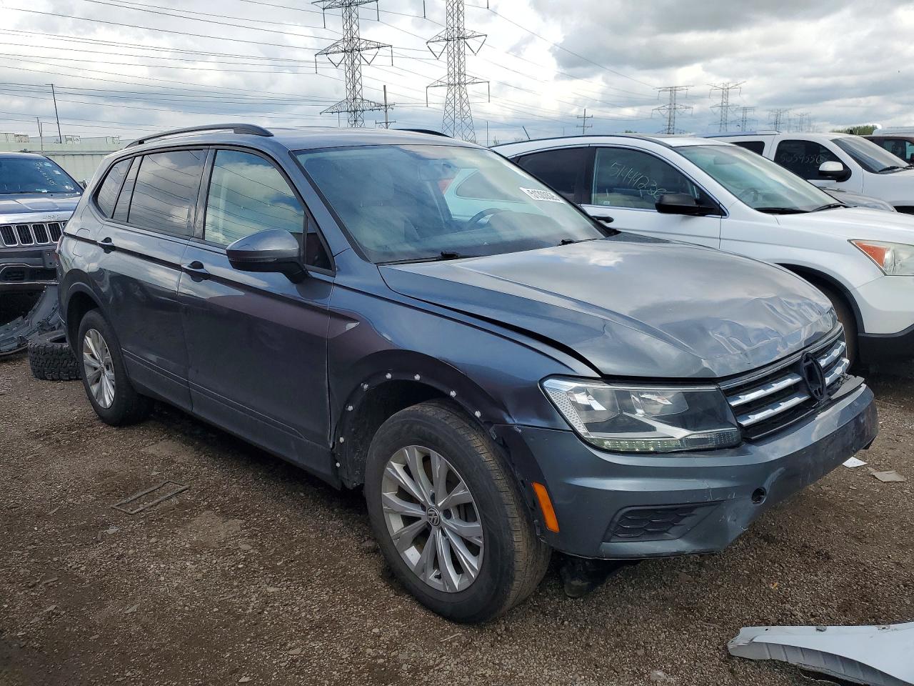 2018 Volkswagen Tiguan S Gray vin: 3VV1B7AX0JM124353
