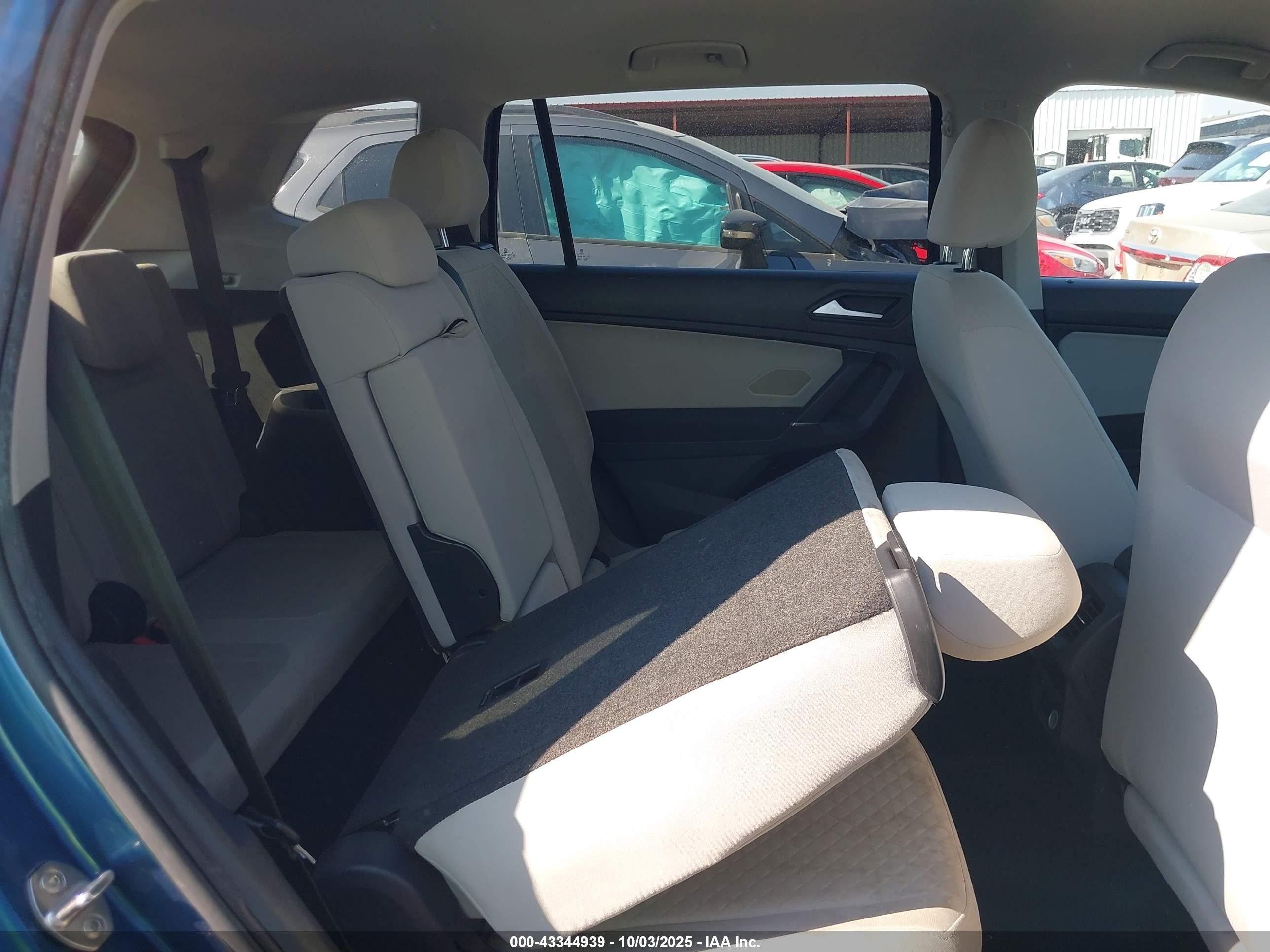 2020 Volkswagen Tiguan 2.0t S Blue vin: 3VV1B7AX1LM114966