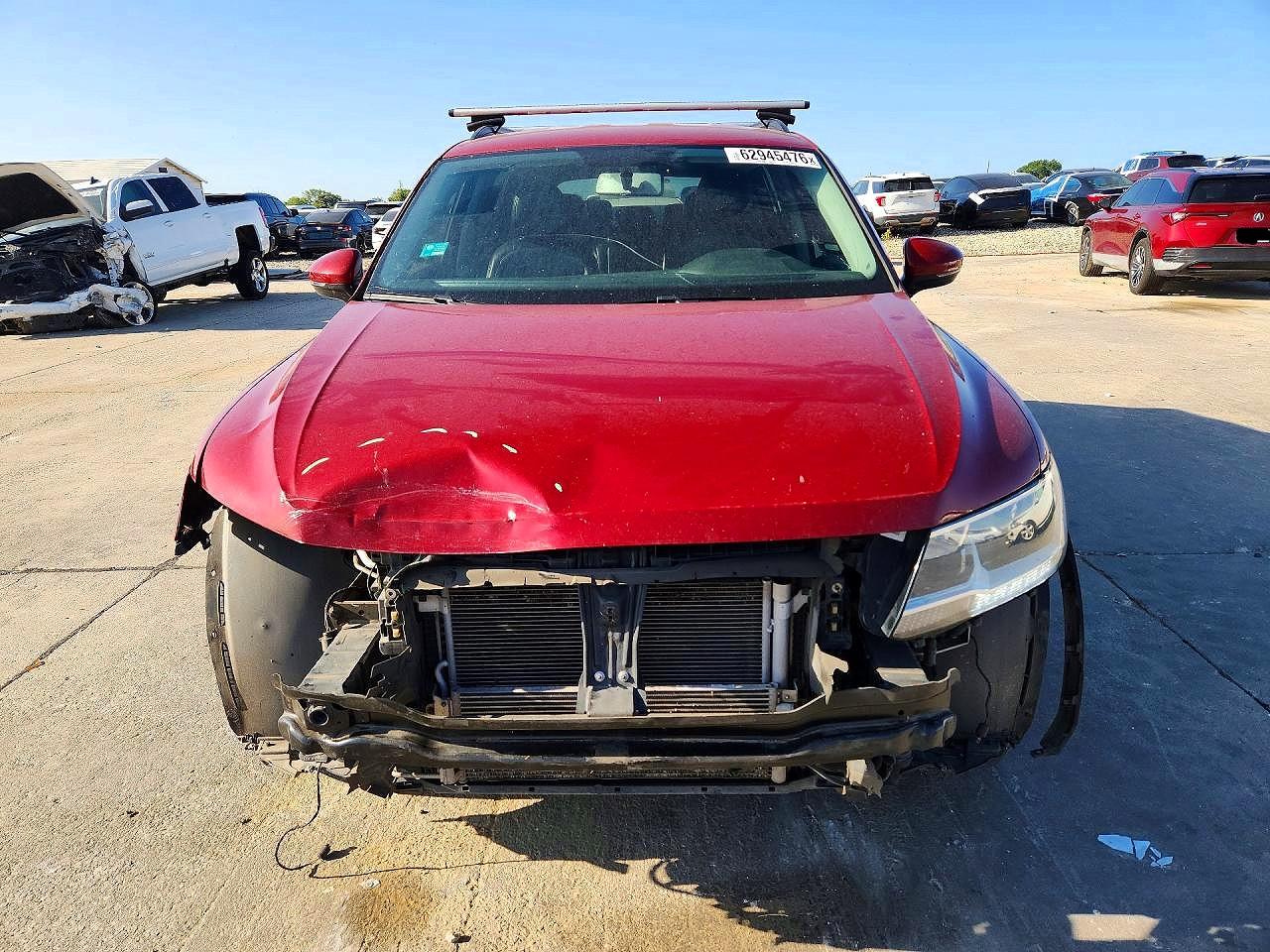 2018 Volkswagen Tiguan S Red vin: 3VV1B7AX3JM191903