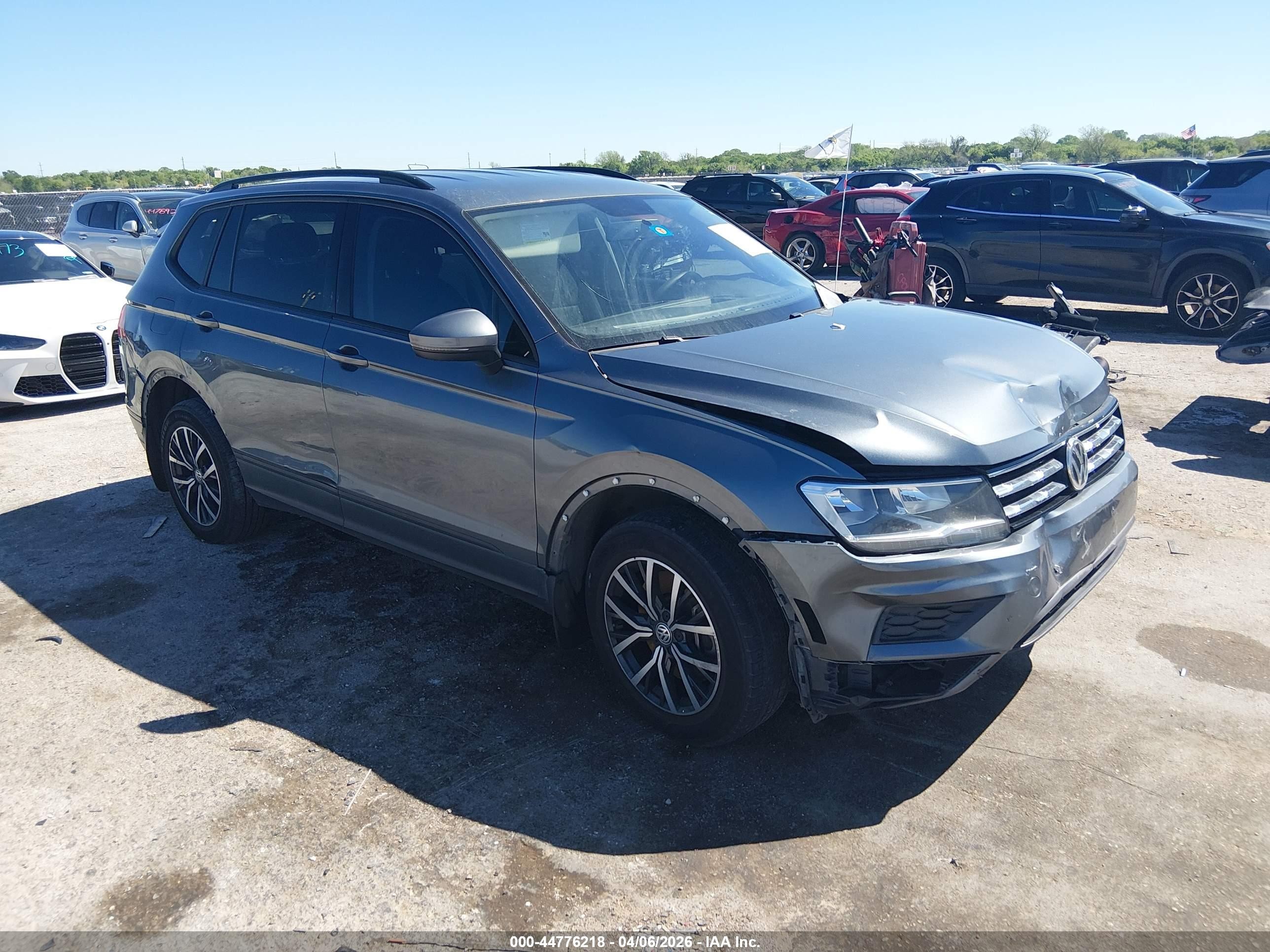 3VV1B7AX6MM054944