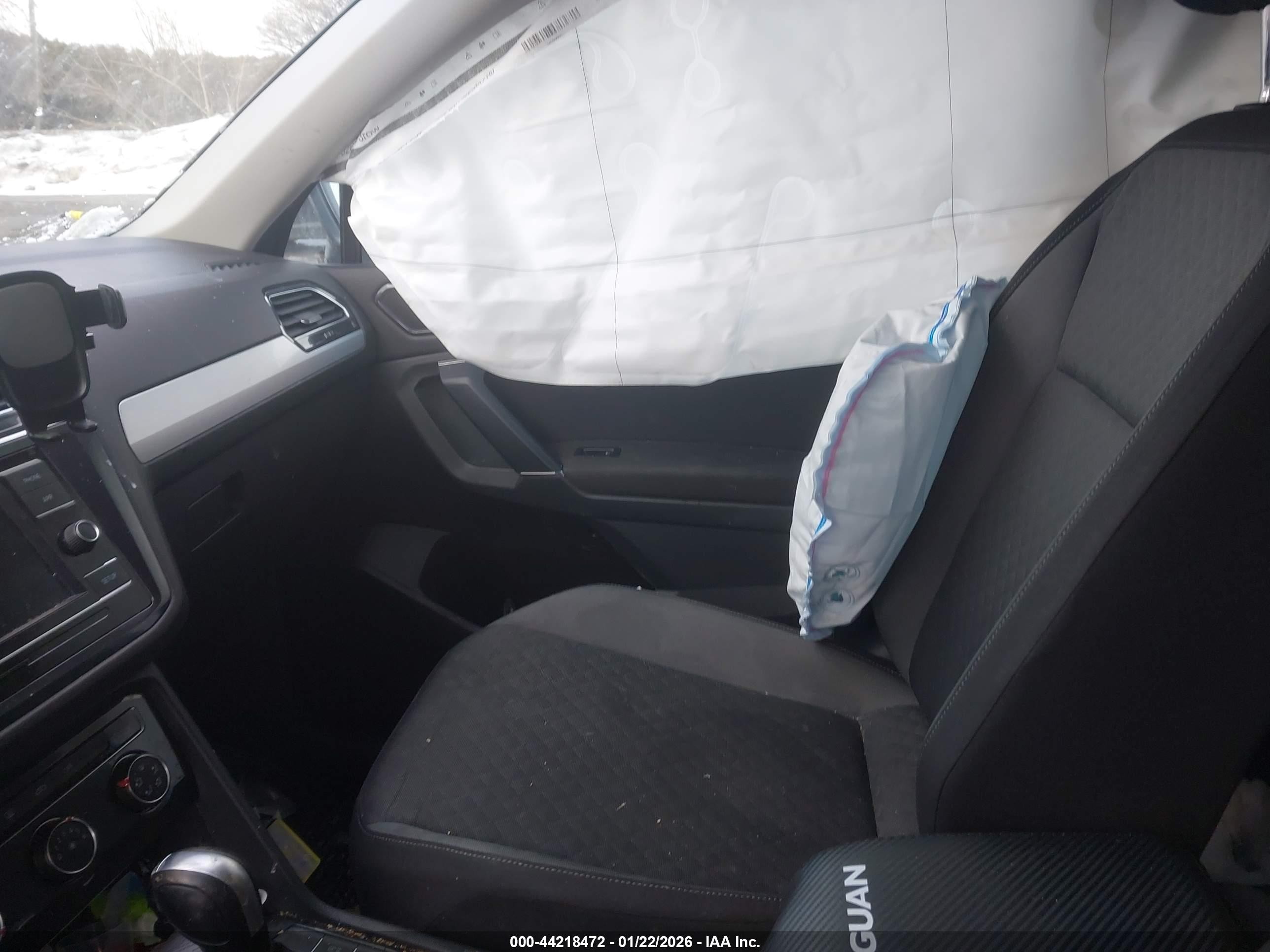 2018 Volkswagen Tiguan 2.0t S Серый vin: 3VV1B7AX8JM009449