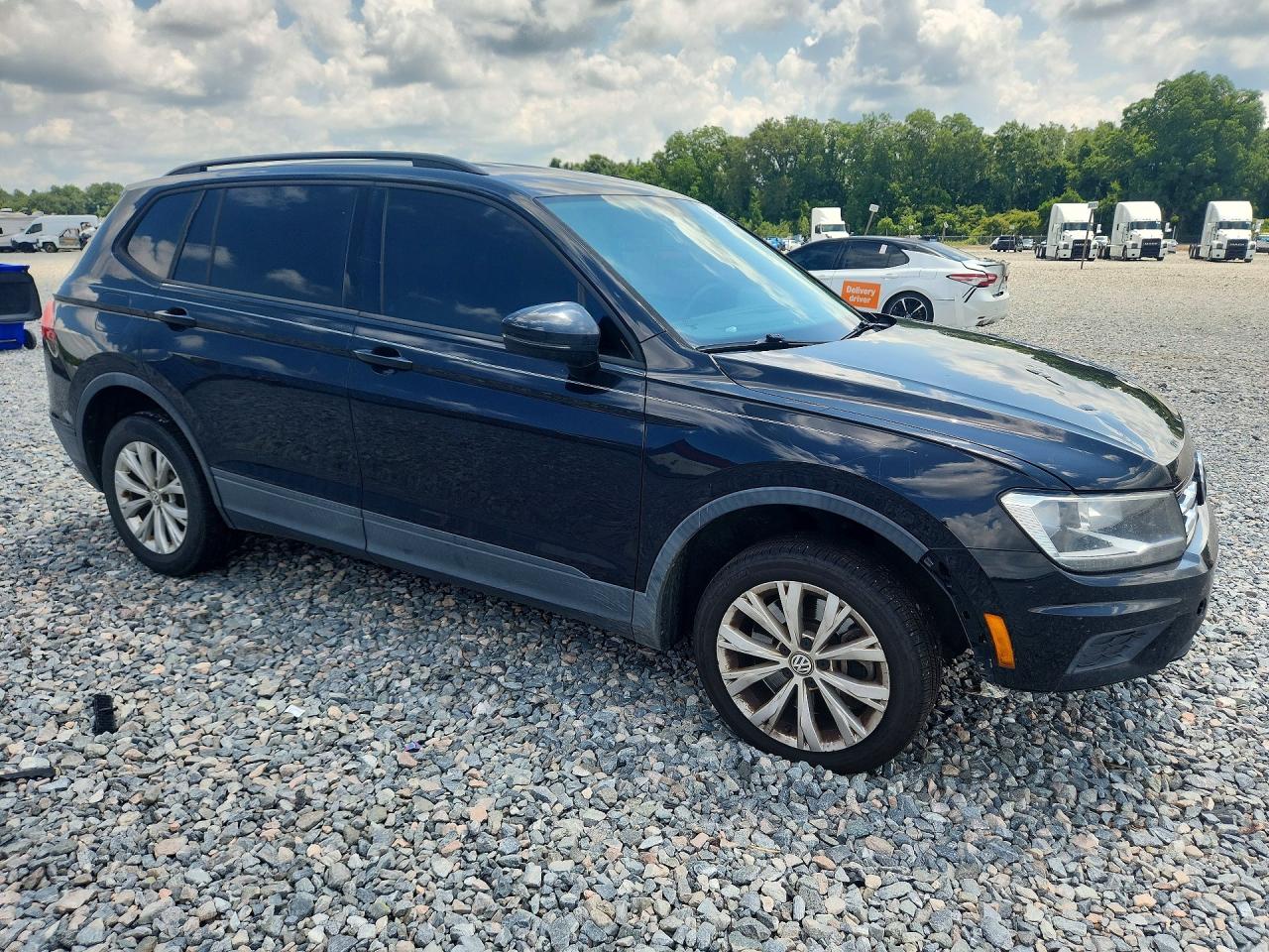2018 Volkswagen Tiguan S Black vin: 3VV1B7AX8JM024422