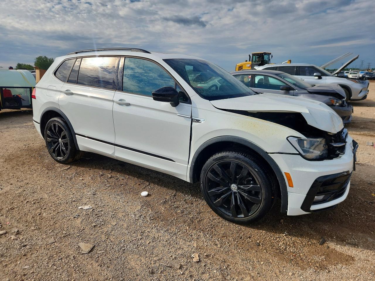 2020 Volkswagen Tiguan Se White vin: 3VV2B7AX2LM132347