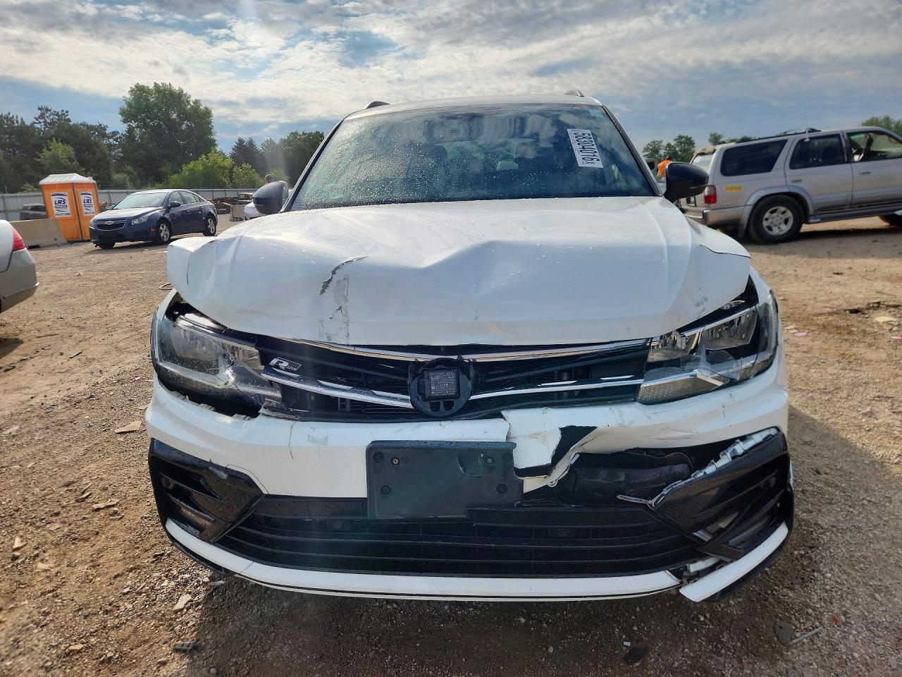 2020 Volkswagen Tiguan Se White vin: 3VV2B7AX2LM132347