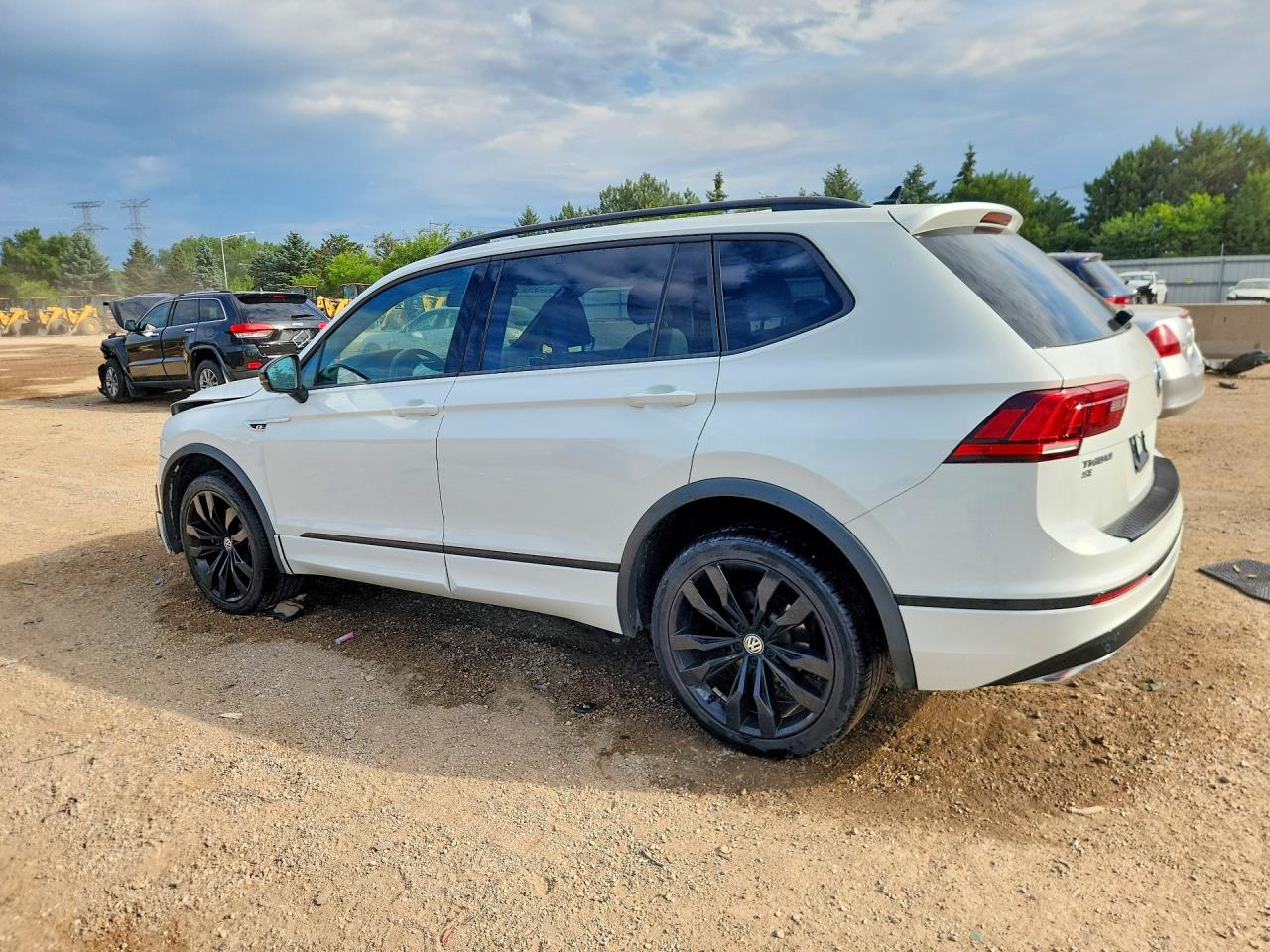 2020 Volkswagen Tiguan Se White vin: 3VV2B7AX2LM132347