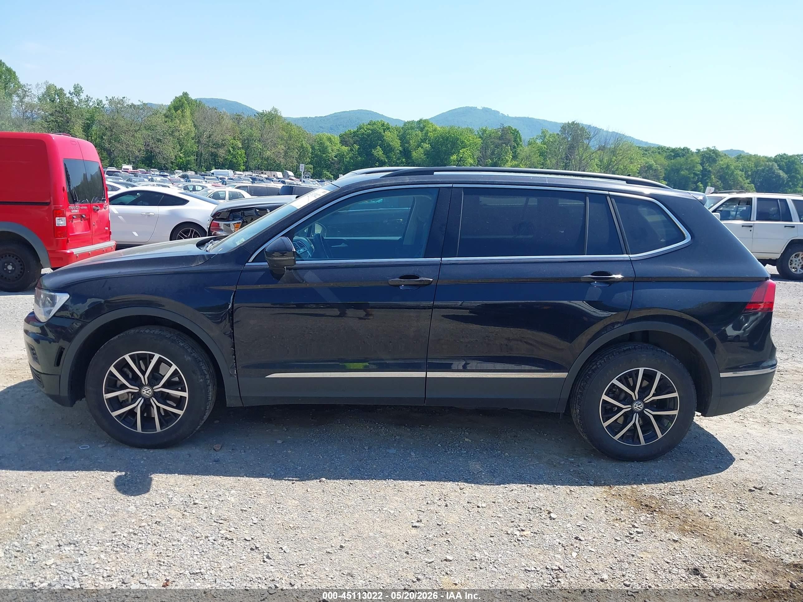 2021 Volkswagen Tiguan 2.0t Se/2.0t Se R-line Black/2.0t Sel Black vin: 3VV2B7AX2MM130261