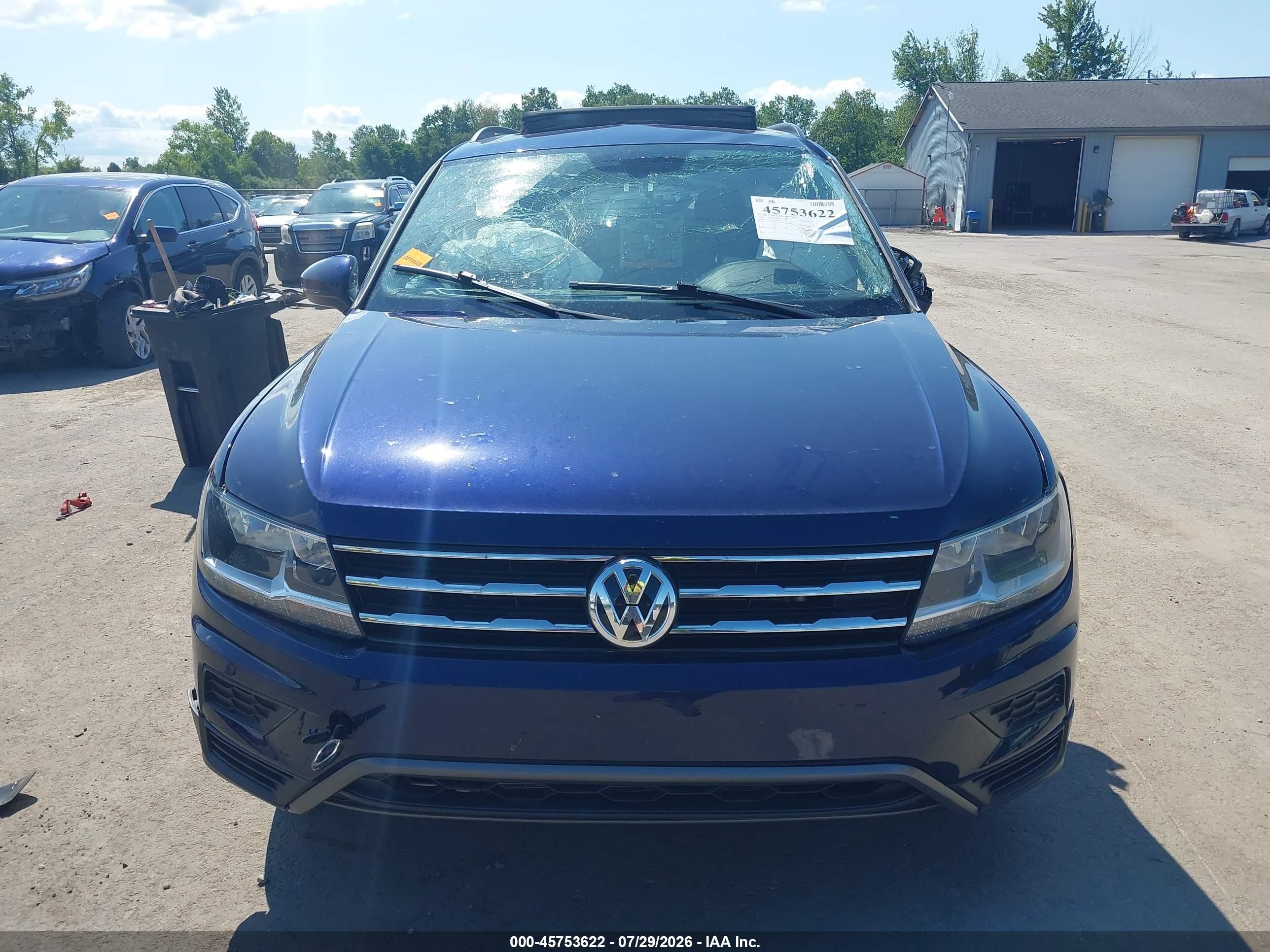 2021 Volkswagen Tiguan 2.0t Se/2.0t Se R-line Black/2.0t Sel Blue vin: 3VV2B7AX3MM040407