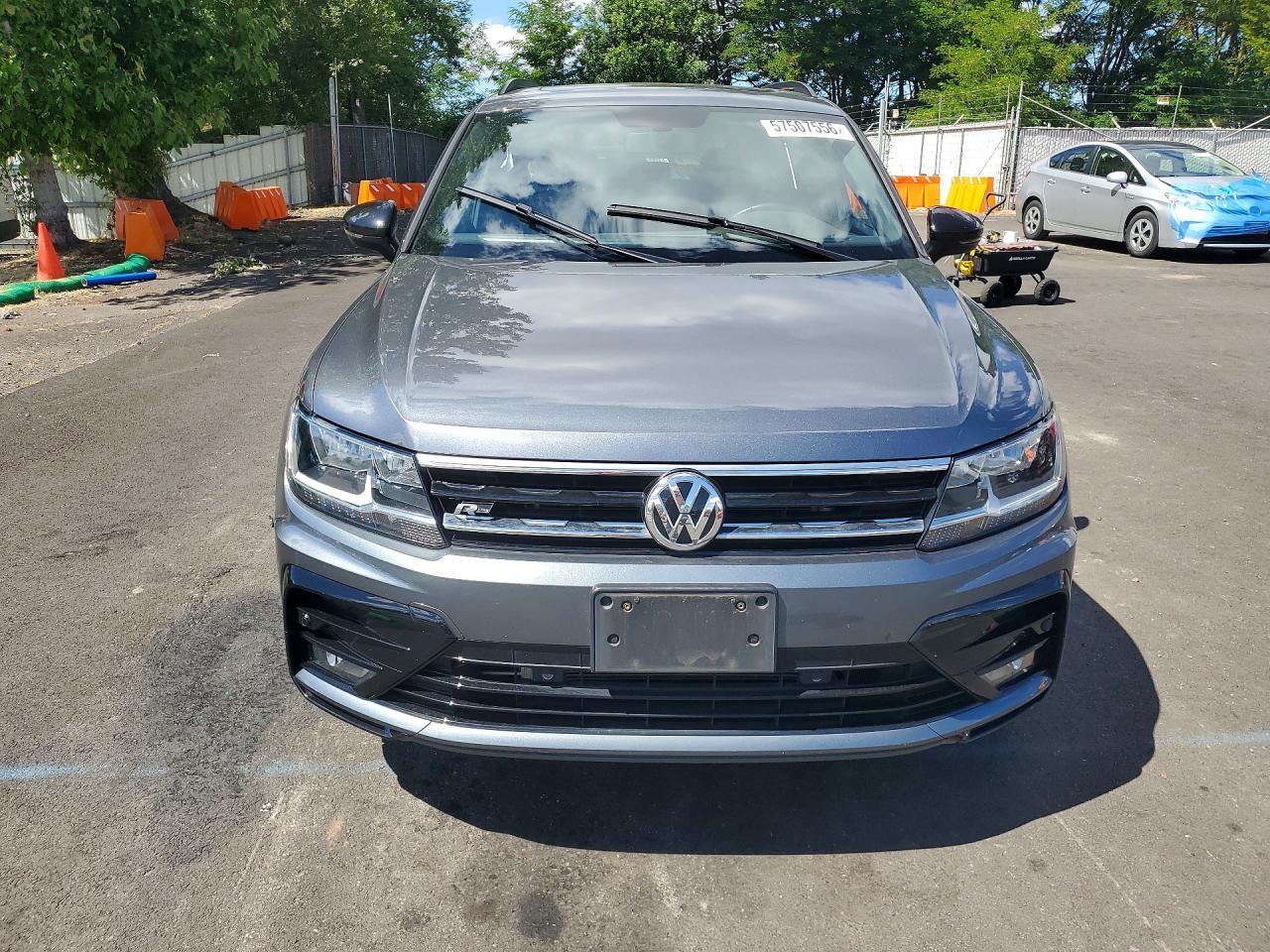 2021 Volkswagen Tiguan Se Gray vin: 3VV2B7AX4MM094718